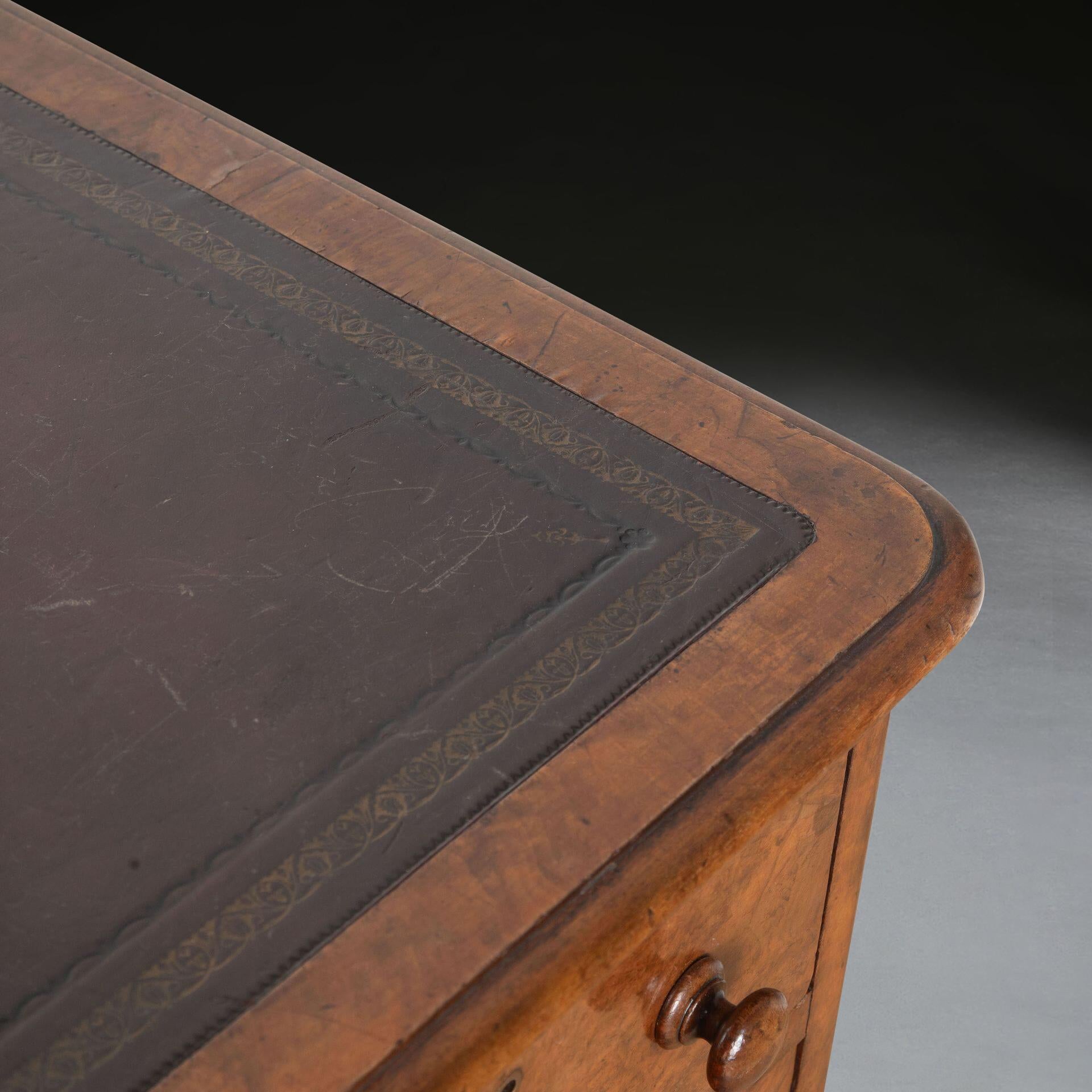 19th Century Burr Walnut Desk For Sale 6