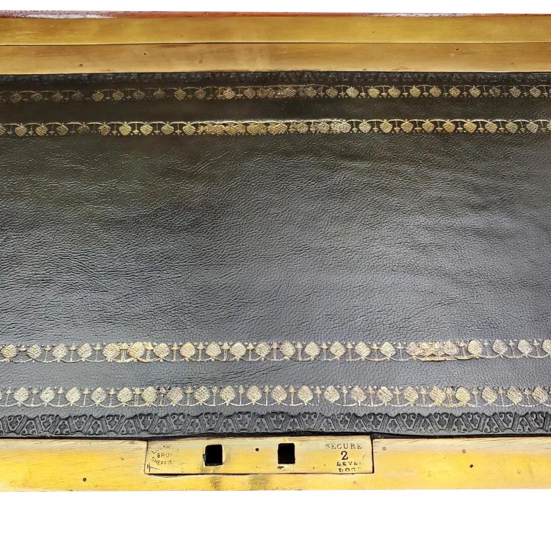 19th Century Burr Walnut Double Hinged Writing Slope with Brass Edges and Inlay For Sale 1