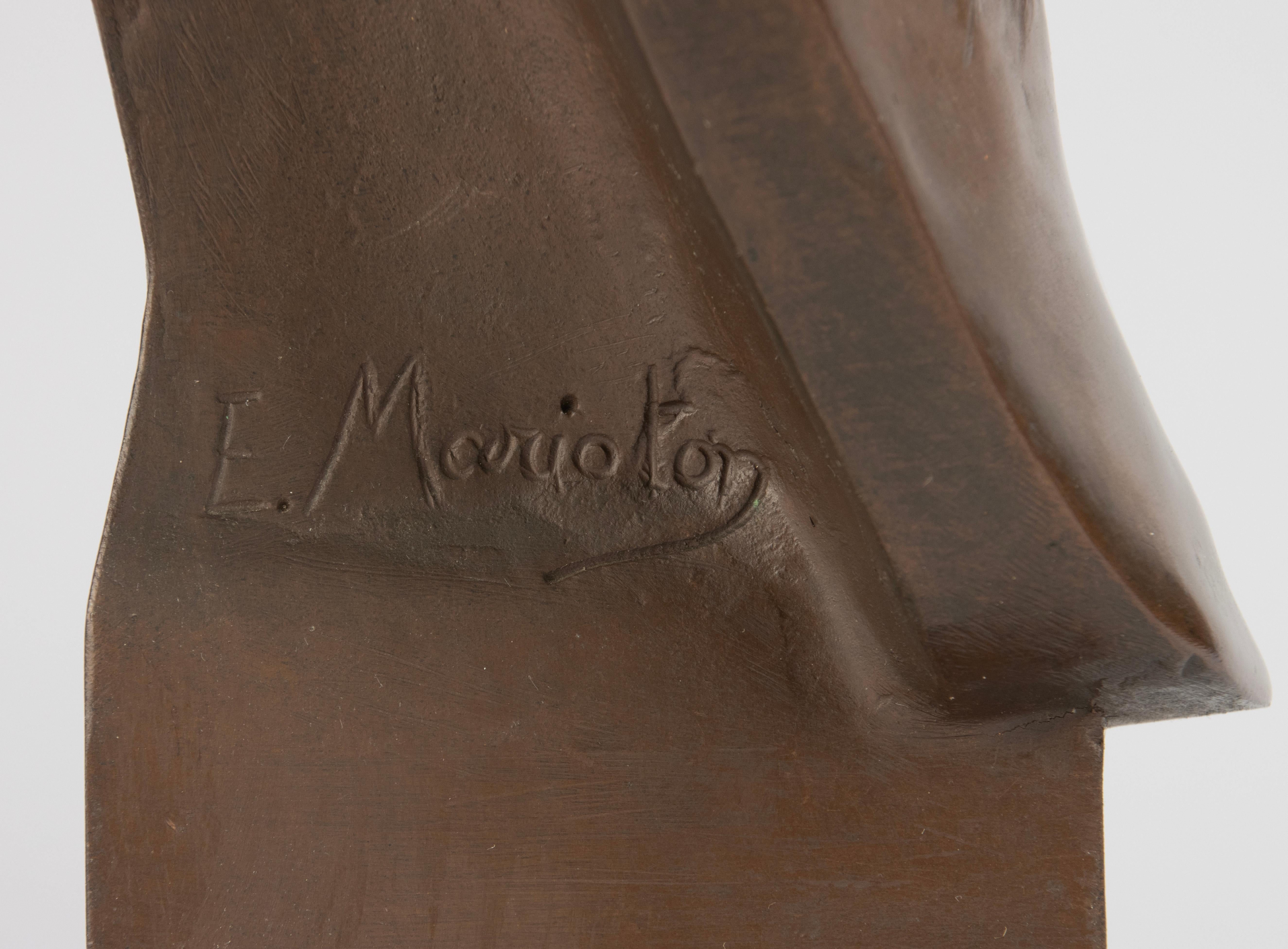 Buste du 19e siècle - Eugène Marioton - Bronze - Christ à la couronne d'épines en vente 5