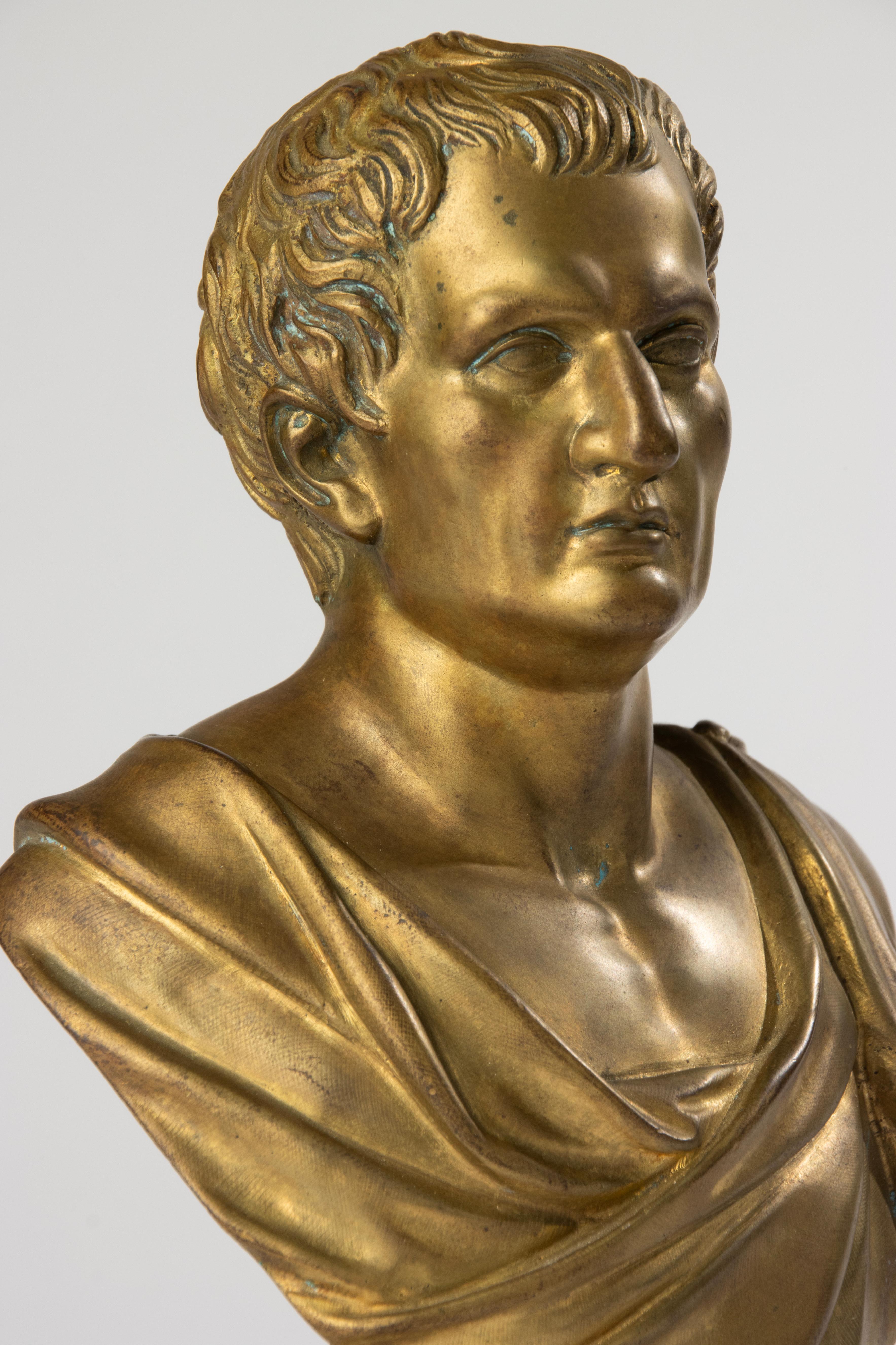 19. Jahrhundert Büste - F. Aulde - Vergoldete Bronze - César (Spätes 19. Jahrhundert) im Angebot