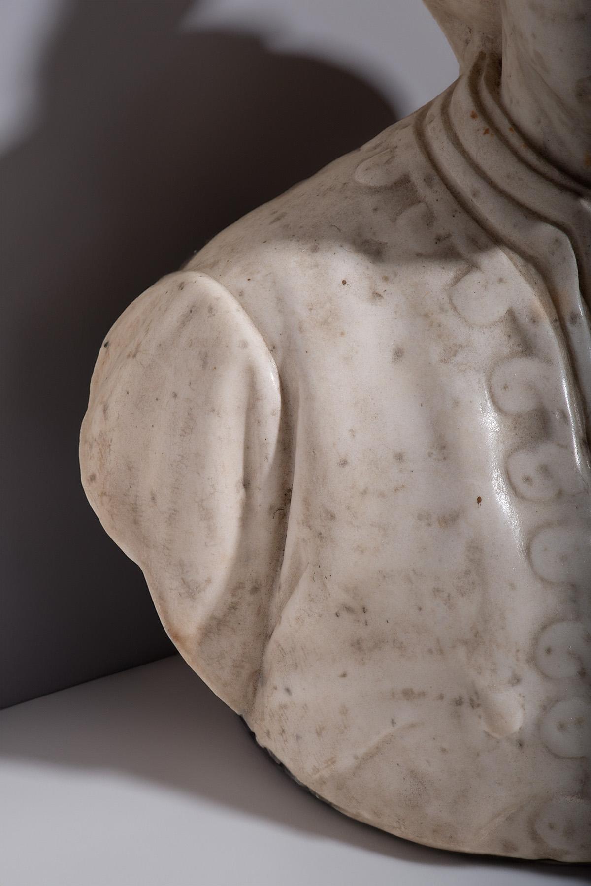 Marbre Sculpture Italienne 19ème siècle buste en marbre en vente
