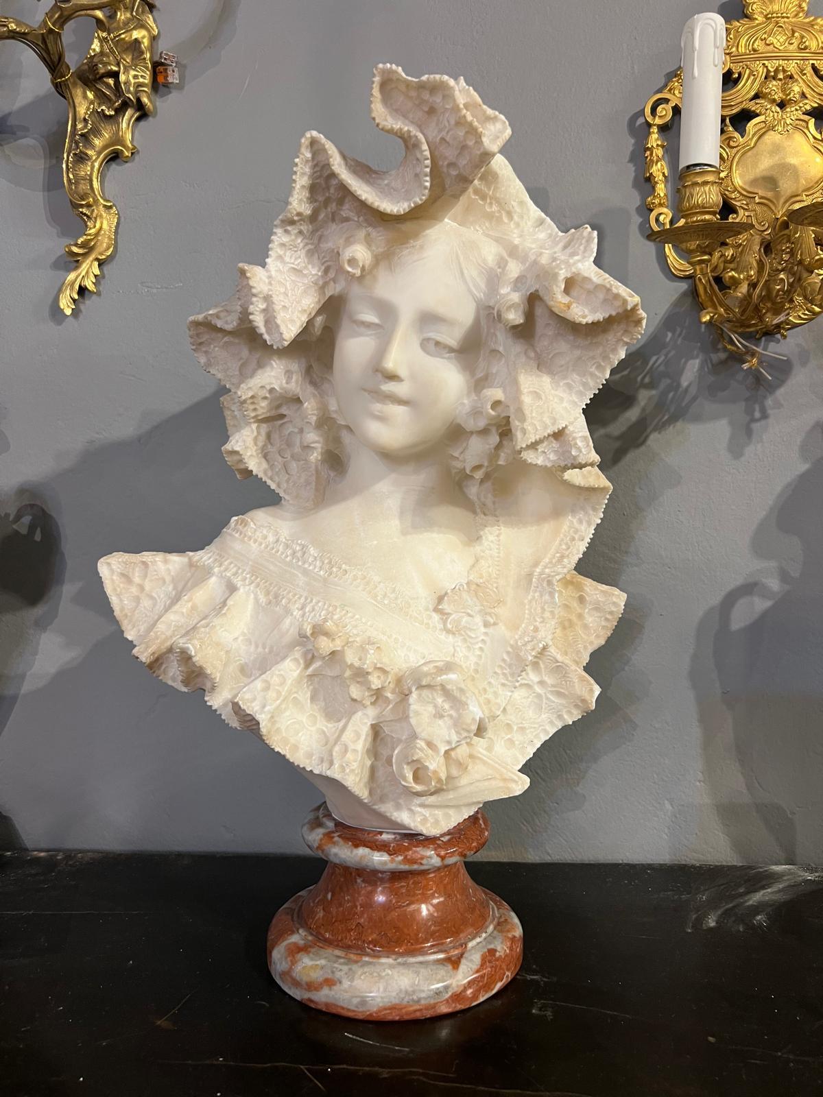 19th Century Bust of a Young Lady in White Marble by Flli Romanelli For Sale 1