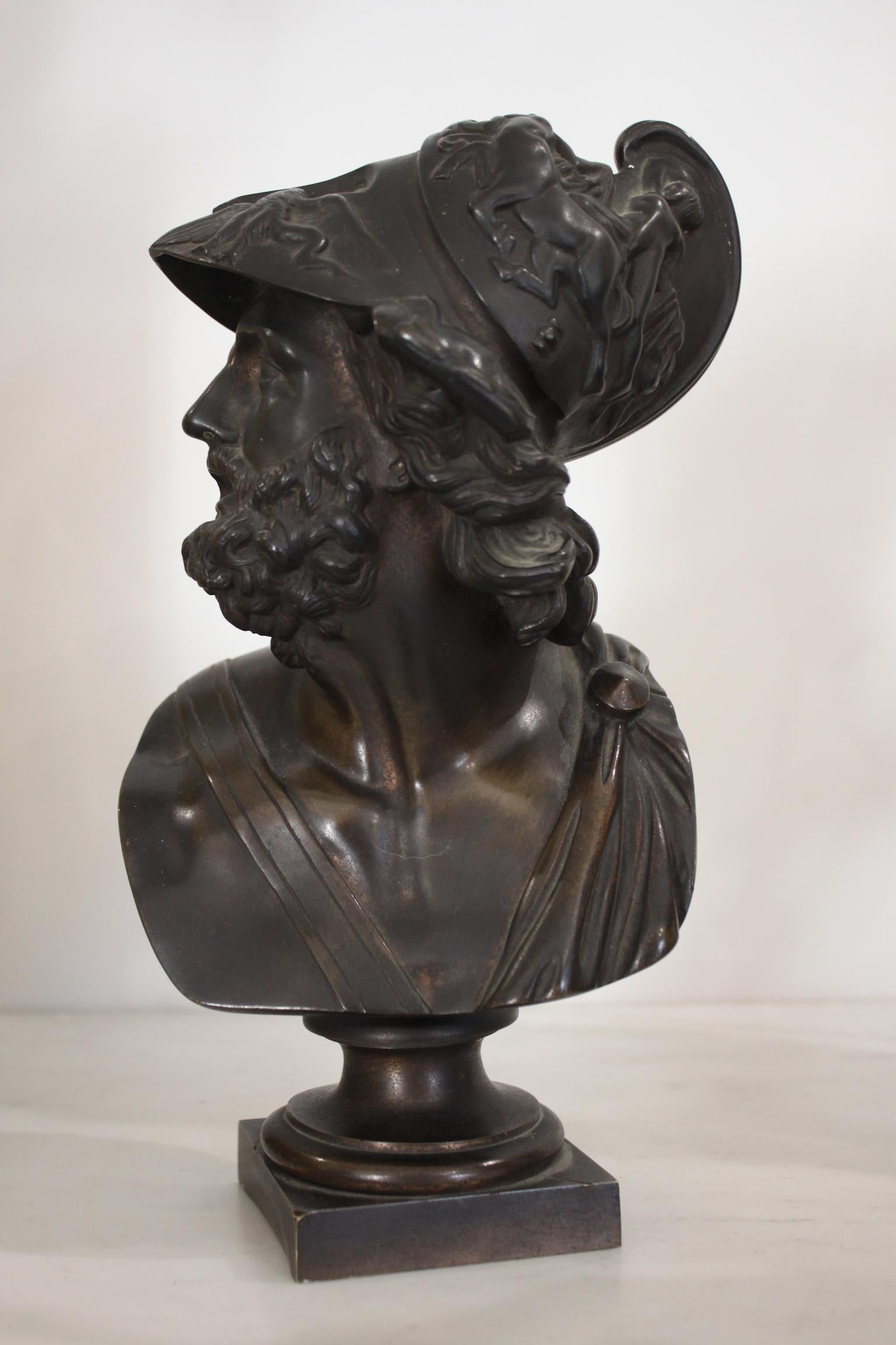 19th century bronze bust of pericle, souvenir of the Grand Tour. 
Dimensions: Height 26cm, width 14cm, depth 10cm.