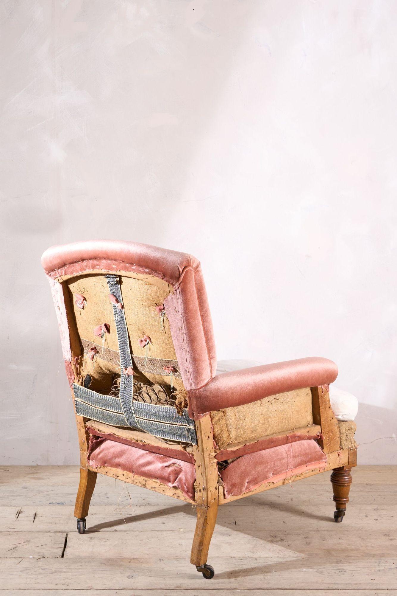 XIXe siècle Fauteuil de campagne à dossier boutonné du 19e siècle en vente
