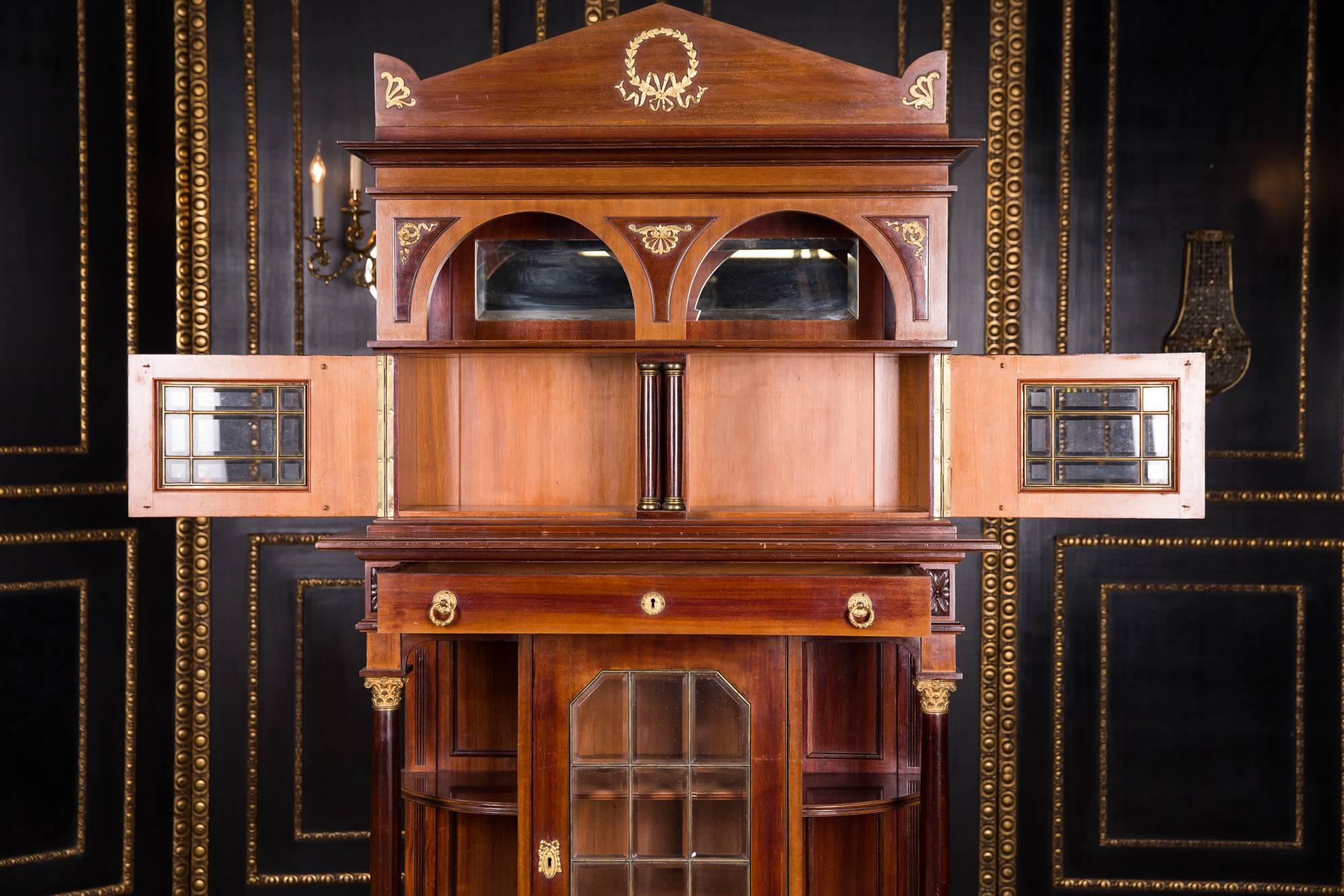19th Century Cabinet / cupboard in antique Empire Style Mahogany Veneer For Sale 5