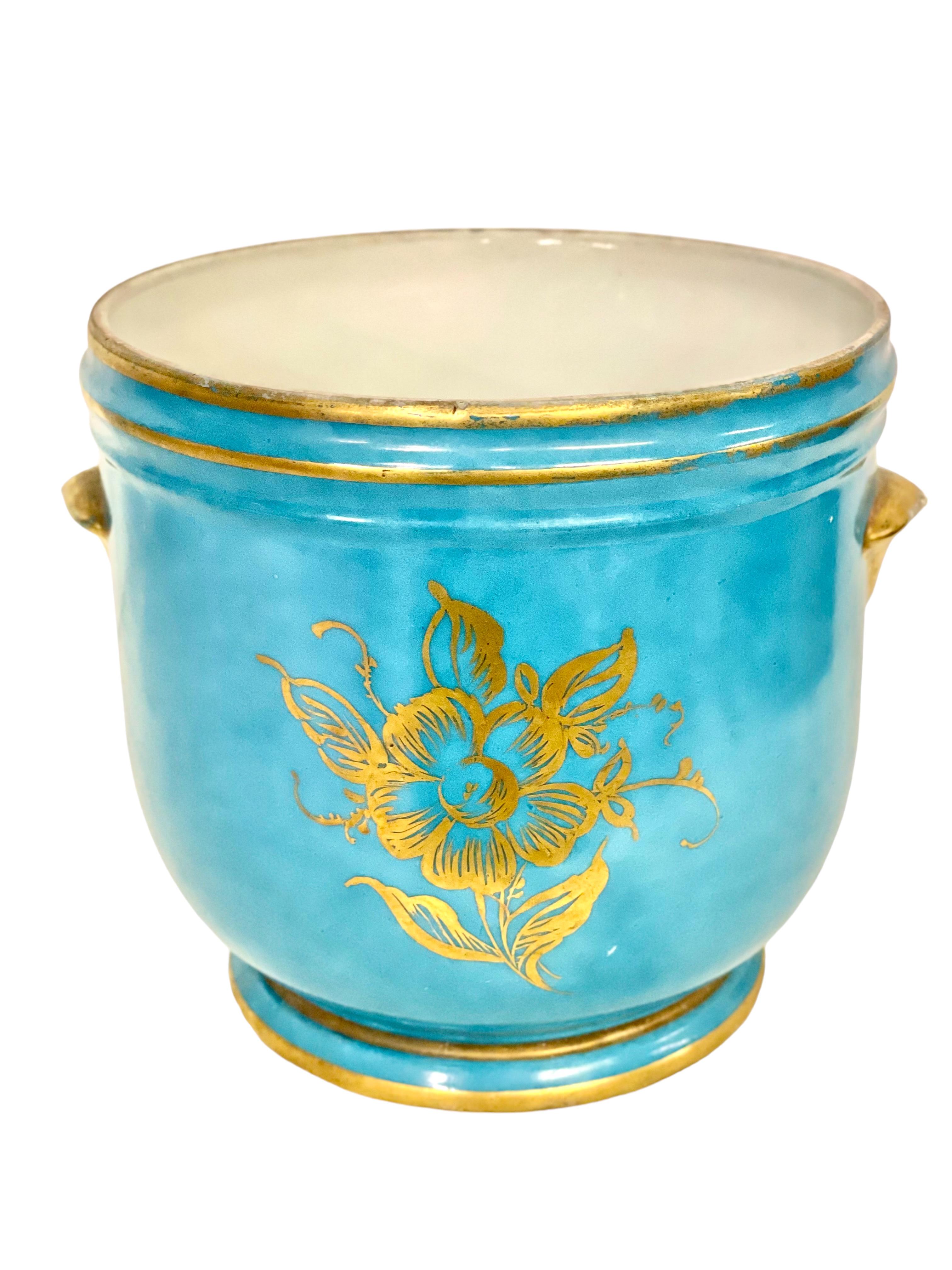 Napoleon III 19th Century Limoges Porcelain Cache Pot in a Sèvres Style For Sale