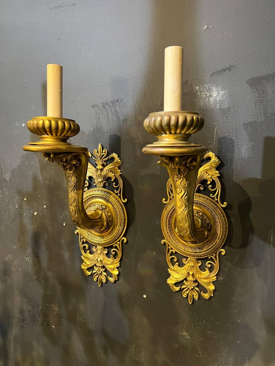 19th century Caldwell Neoclassic Gilt Bronze Sconces Single Light In Good Condition For Sale In New York, NY