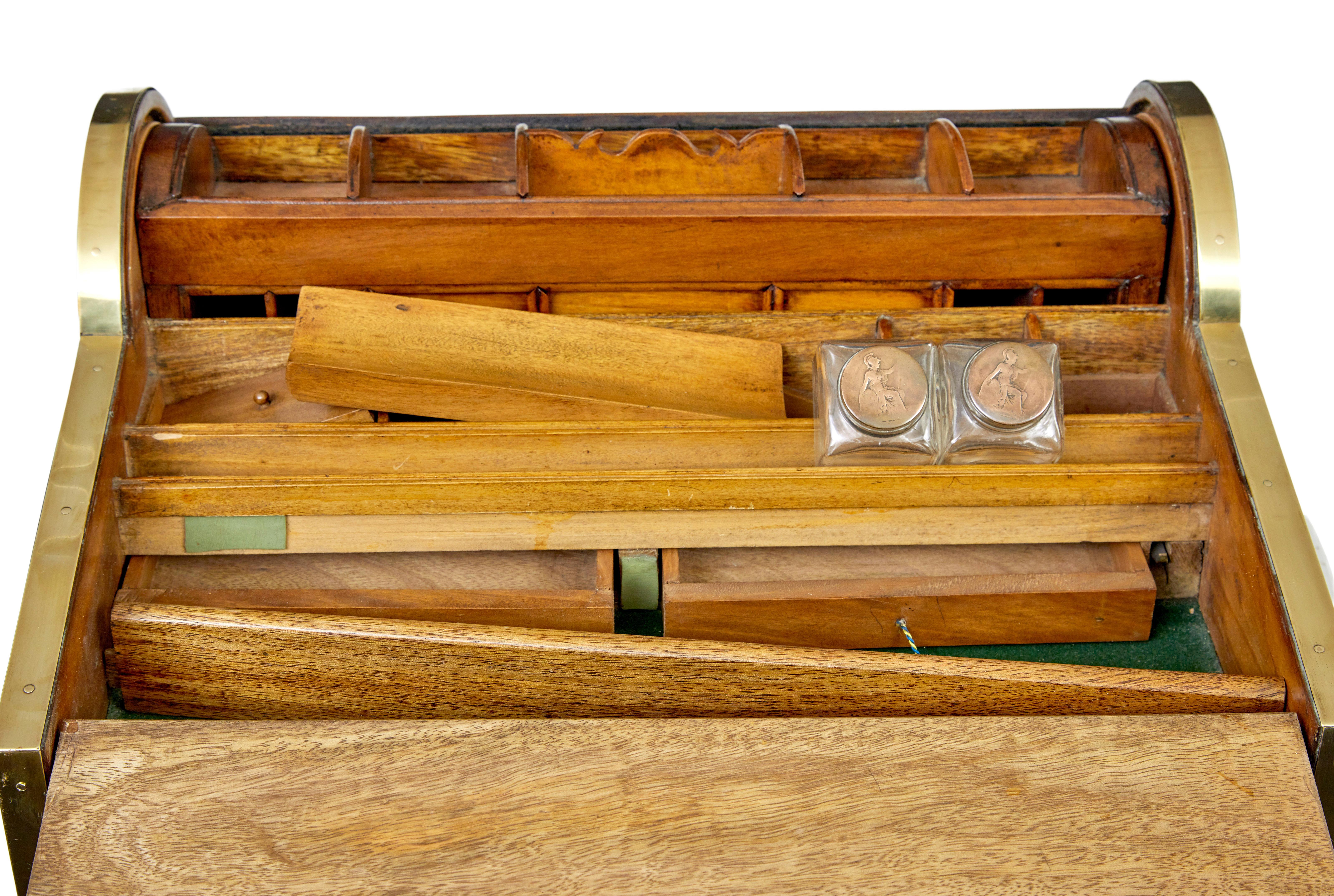 Intagliato a mano 19th century campaign metamorphic camphor writing slope in vendita