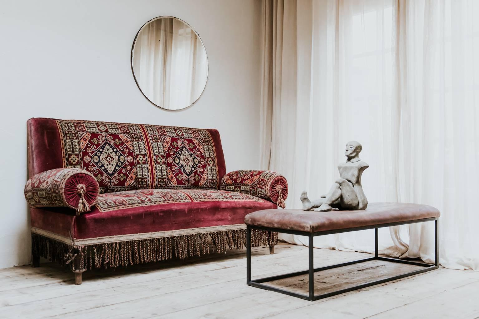19th Century Canapé/Sofa 1