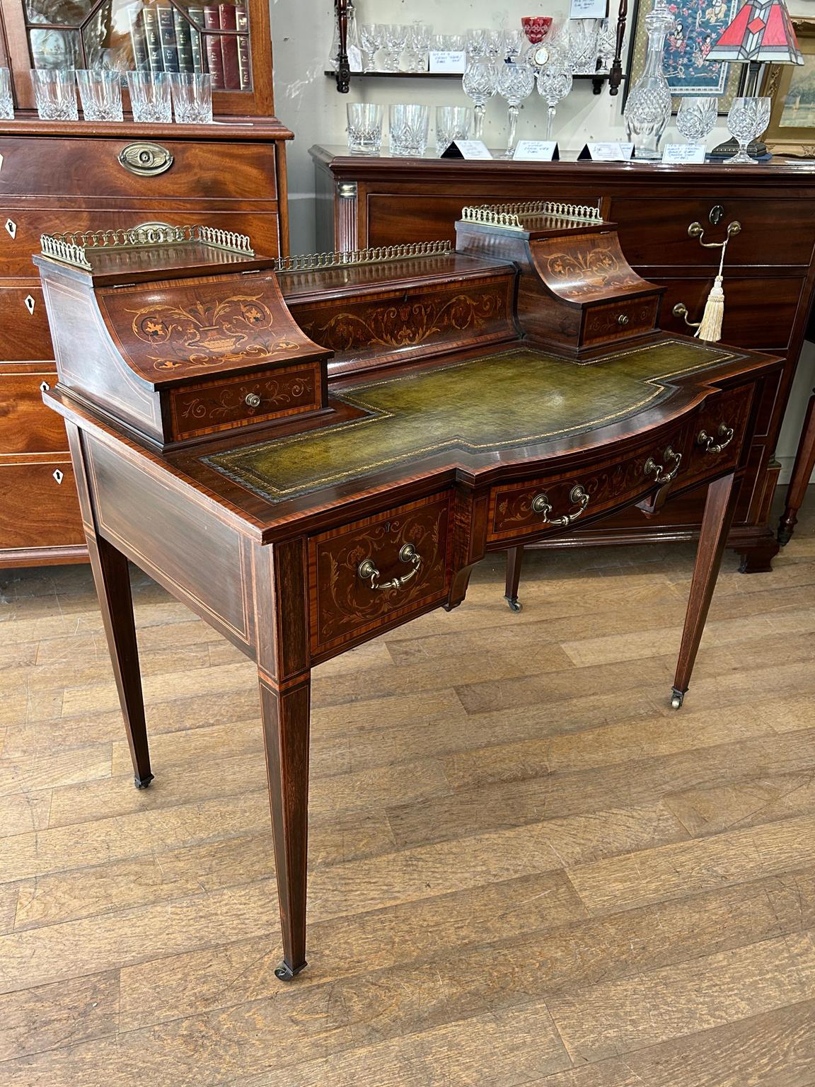 Victorian 19th Century Carlton House Desk by: Maple & Co. London