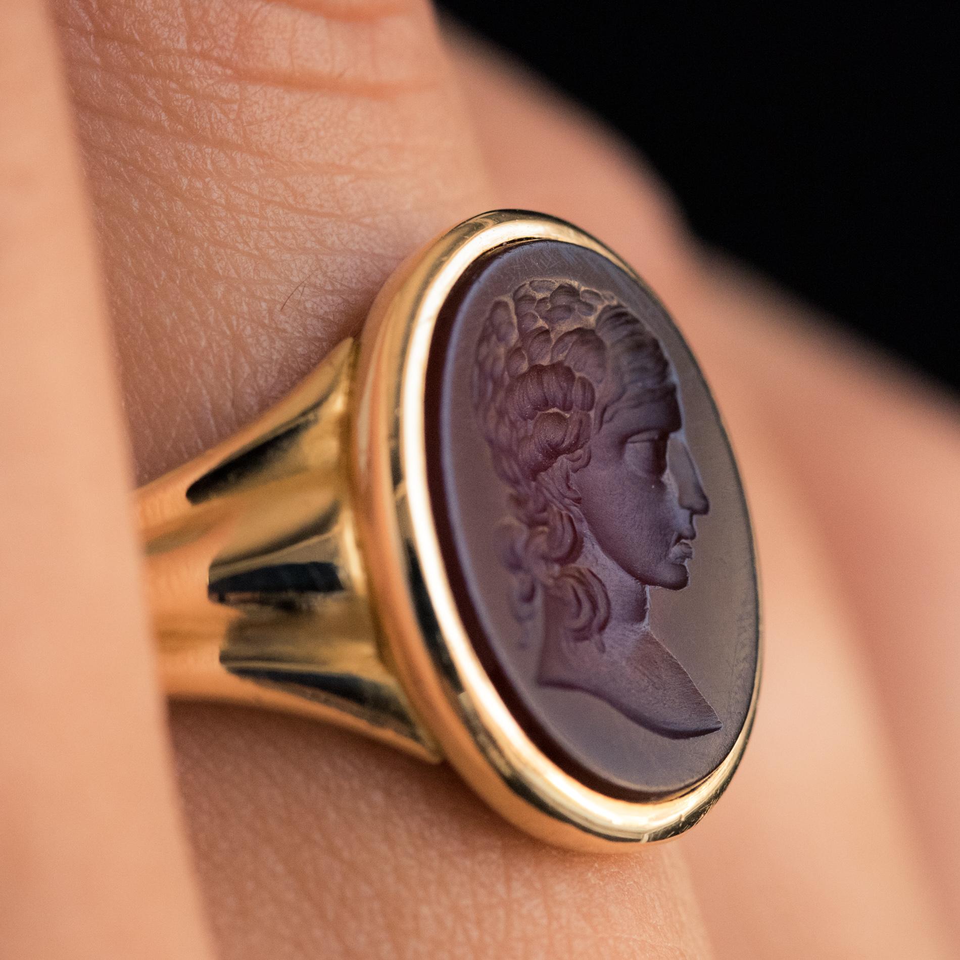 Men's 19th Century Carnelian Intaglio 18 Karat Yellow Gold Ring For Sale