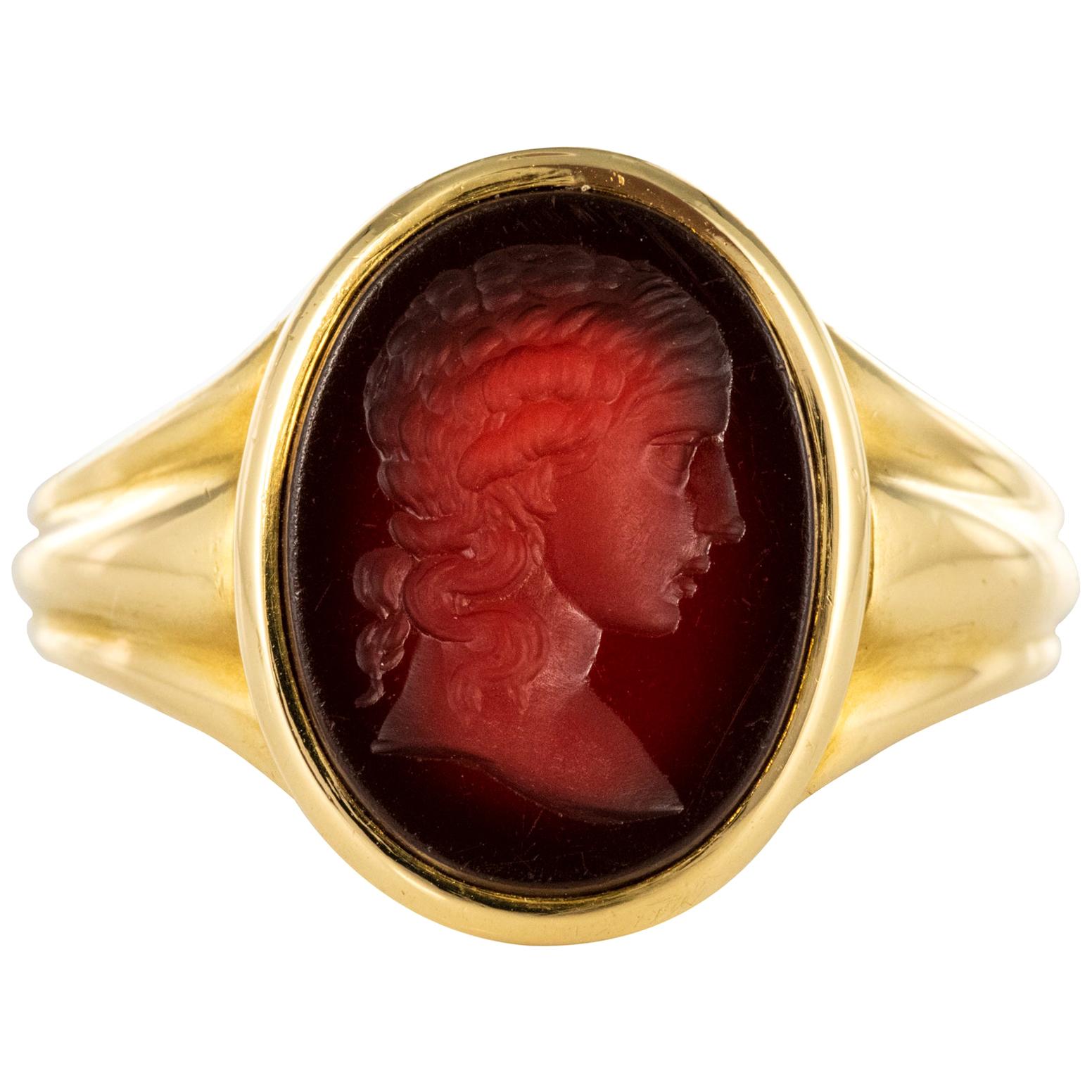 19th Century Carnelian Intaglio 18 Karat Yellow Gold Ring For Sale
