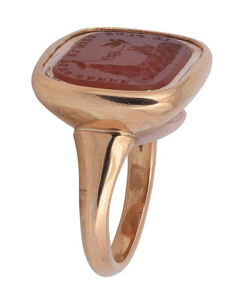 19th Century Carnelian Intaglio Ring In Excellent Condition In Firenze, IT