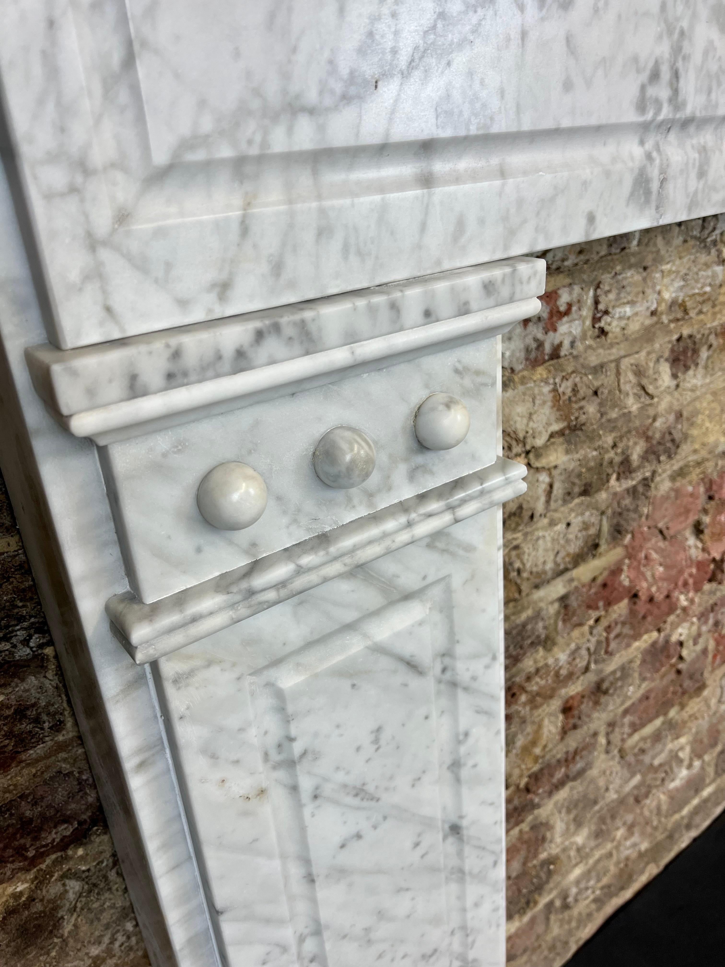 Hand-Carved 19th Century Carrara Marble Fireplace Mantel For Sale