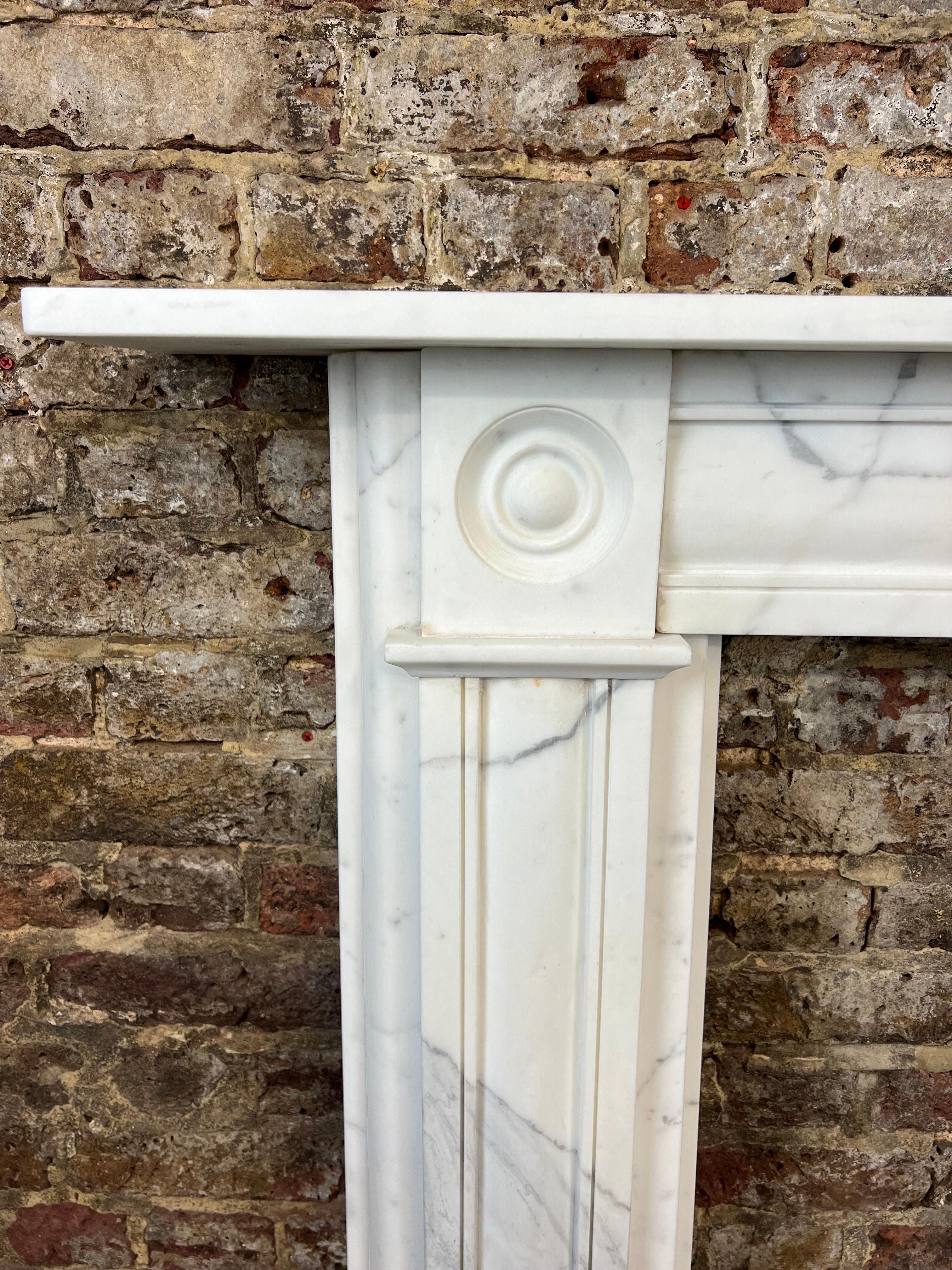 19th Century Carrara Marble Fireplace Mantlepiece. For Sale 5