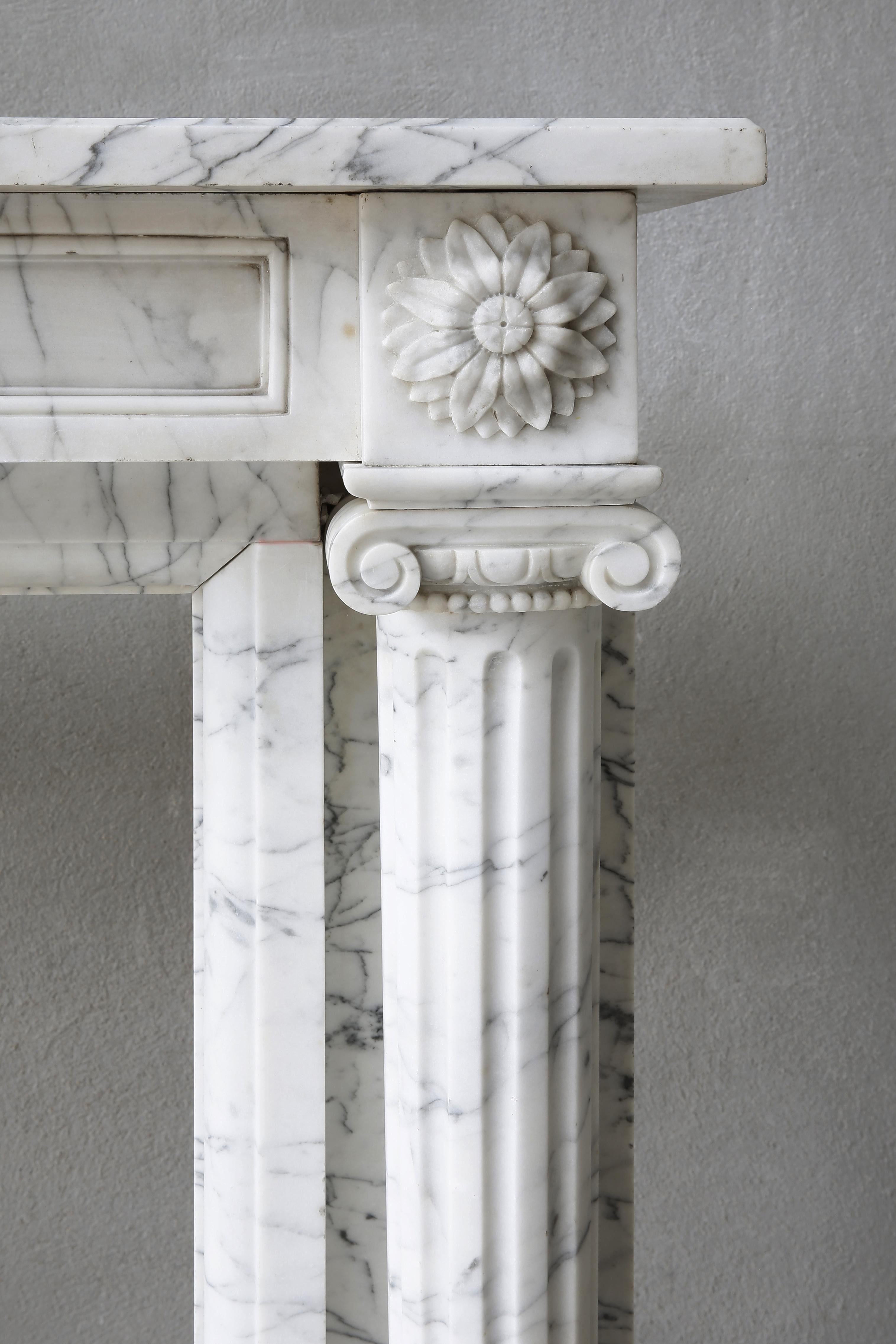 19th Century Carrara Marble Fireplace of Louis XVI For Sale 3