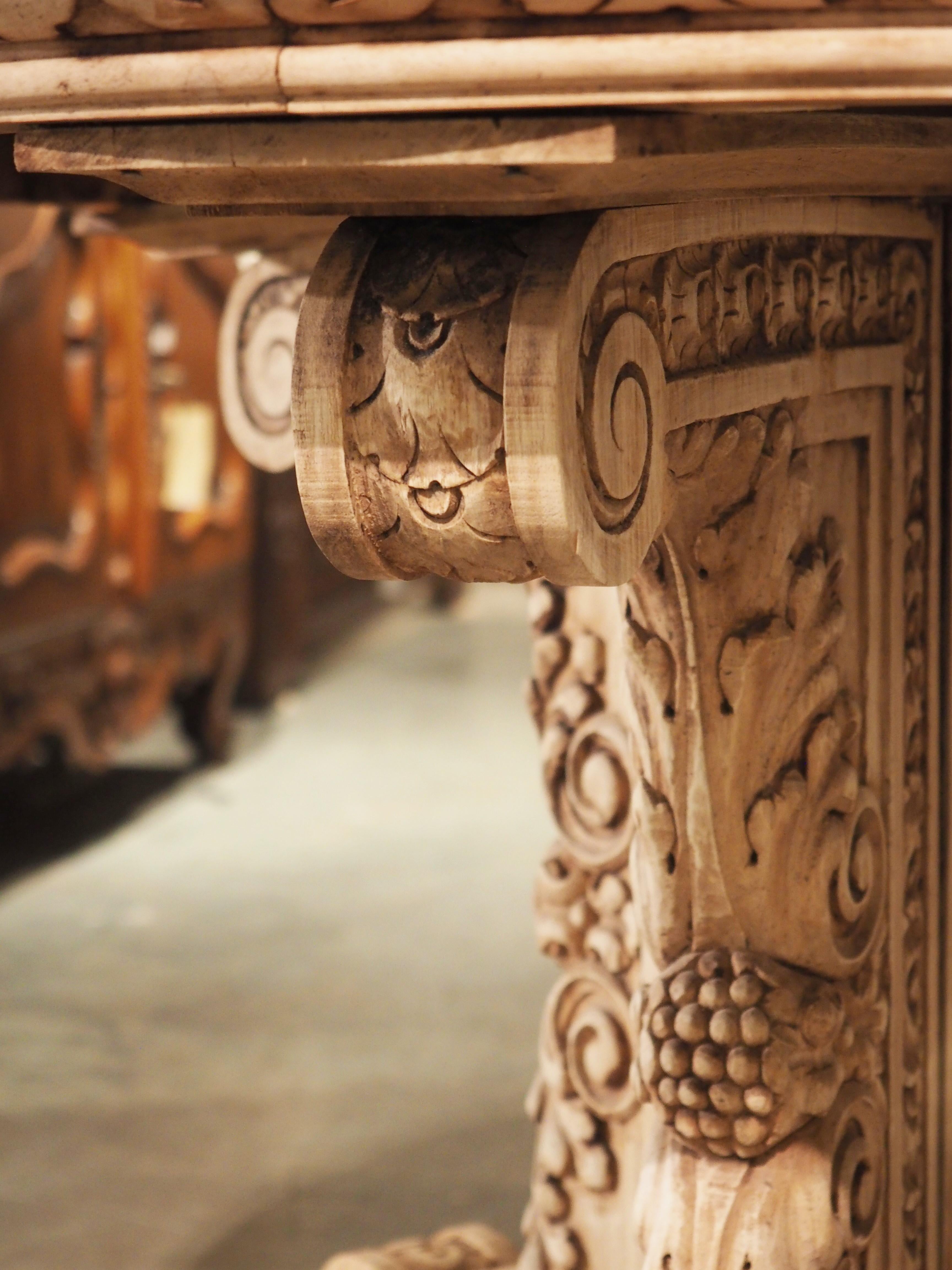 19th Century Carved and Bleached Italian Center Table with Black Marble 7