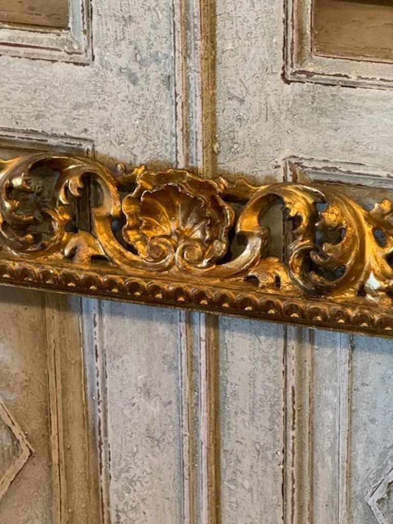 19th Century Carved and Giltwood Florentine Frame For Sale 3