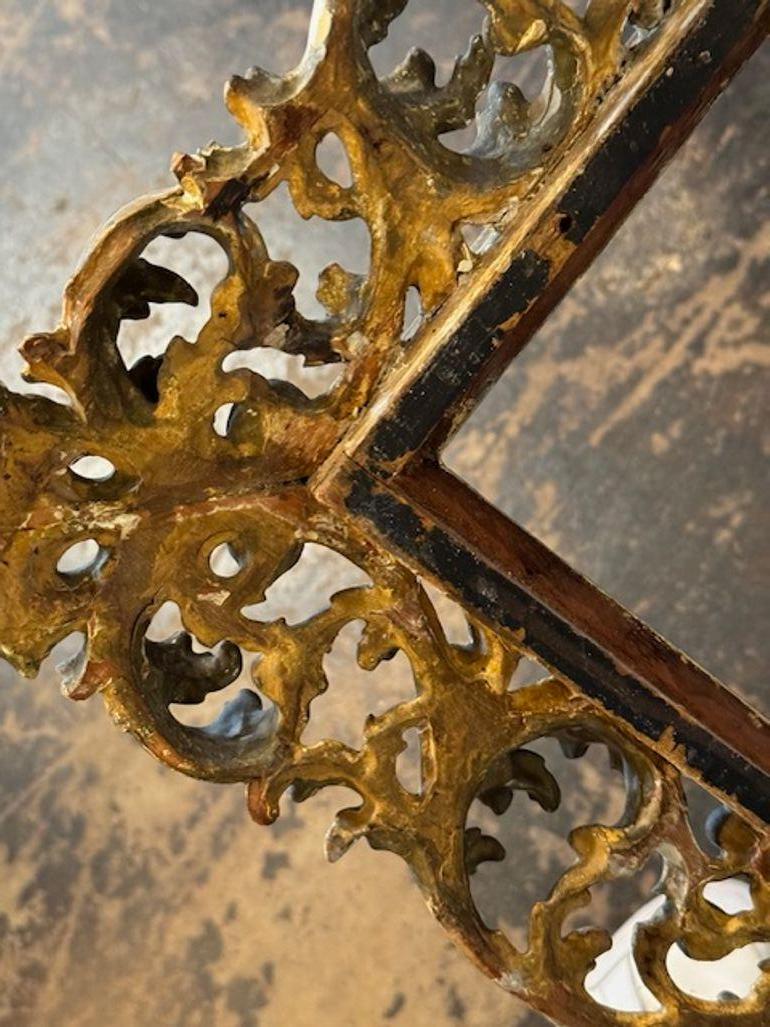 19th Century Carved and Giltwood Florentine Frame For Sale 6