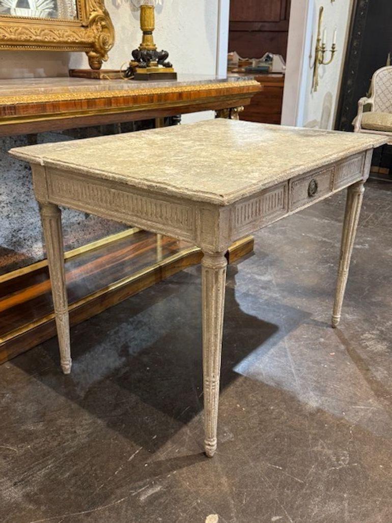 Bois Table à écrire Louis XVI du 19ème siècle, sculptée et peinte en vente