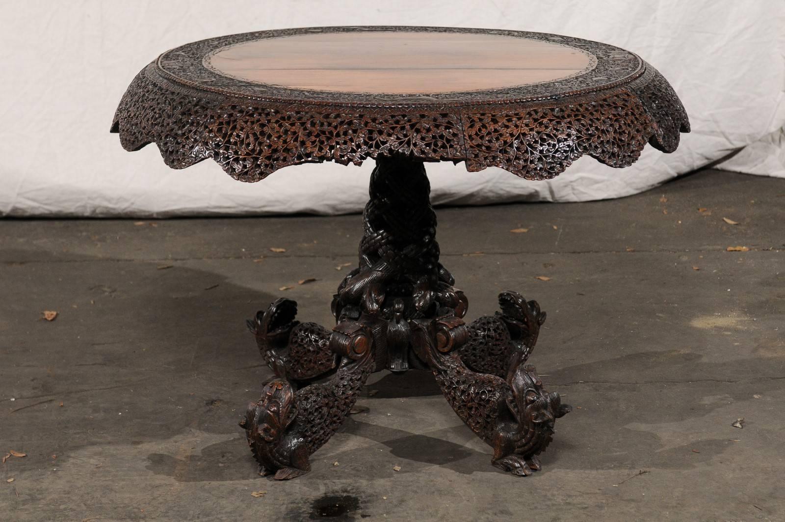 19th Century Carved Burmese Pedestal Centre Table In Good Condition For Sale In Atlanta, GA