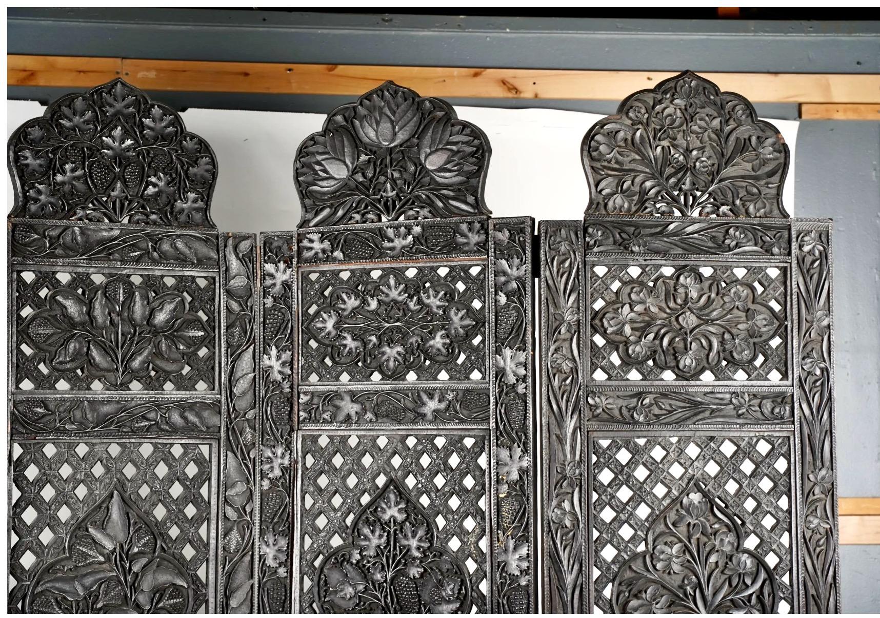 Hand-Carved 19th Century Carved Screen For Sale
