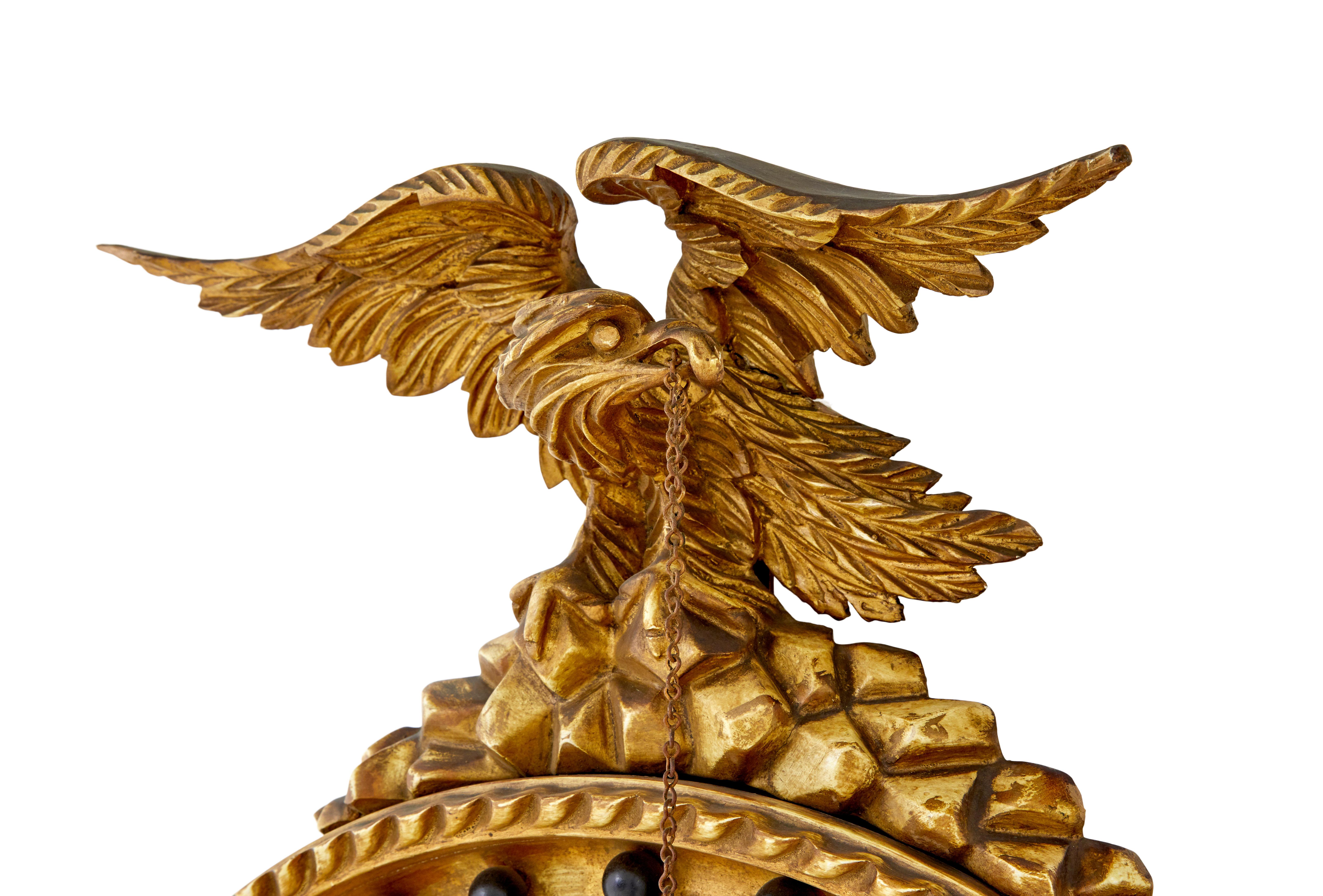19. Jahrhundert geschnitzter, vergoldeter Konvexspiegel (Englisch) im Angebot