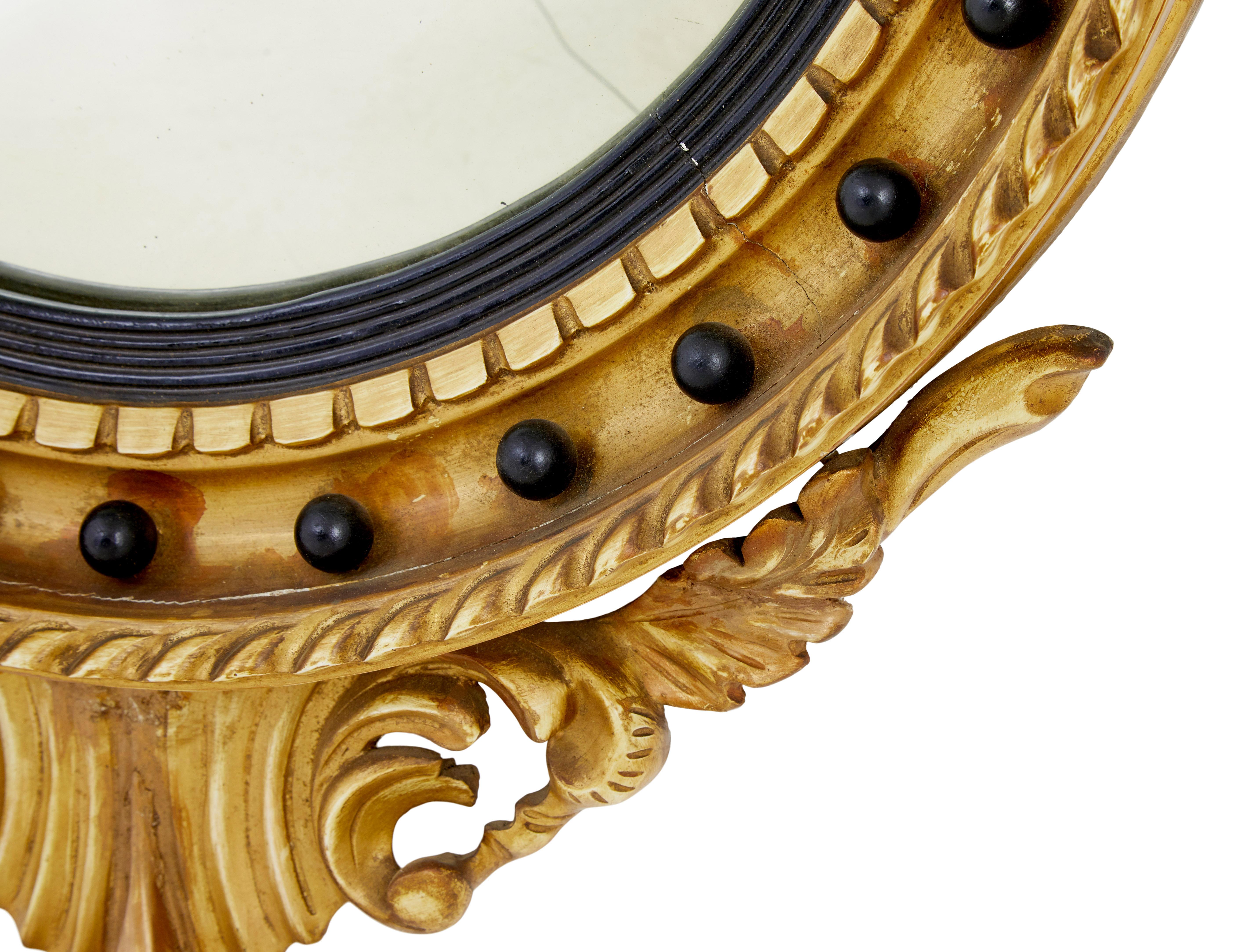 19th Century carved gilt convex mirror In Good Condition In Debenham, Suffolk