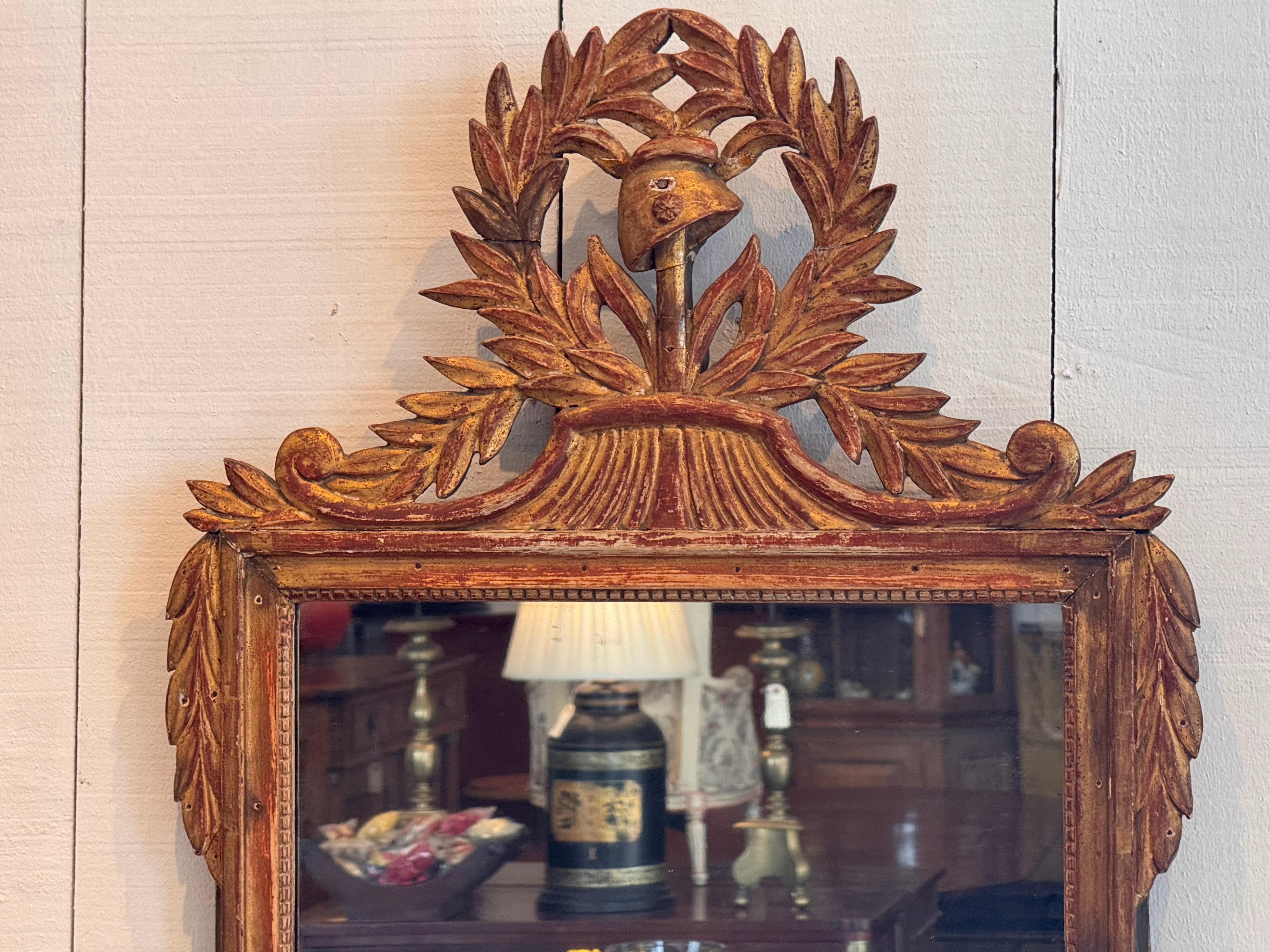Miroir en bois doré sculpté du XIXe siècle en vente 1