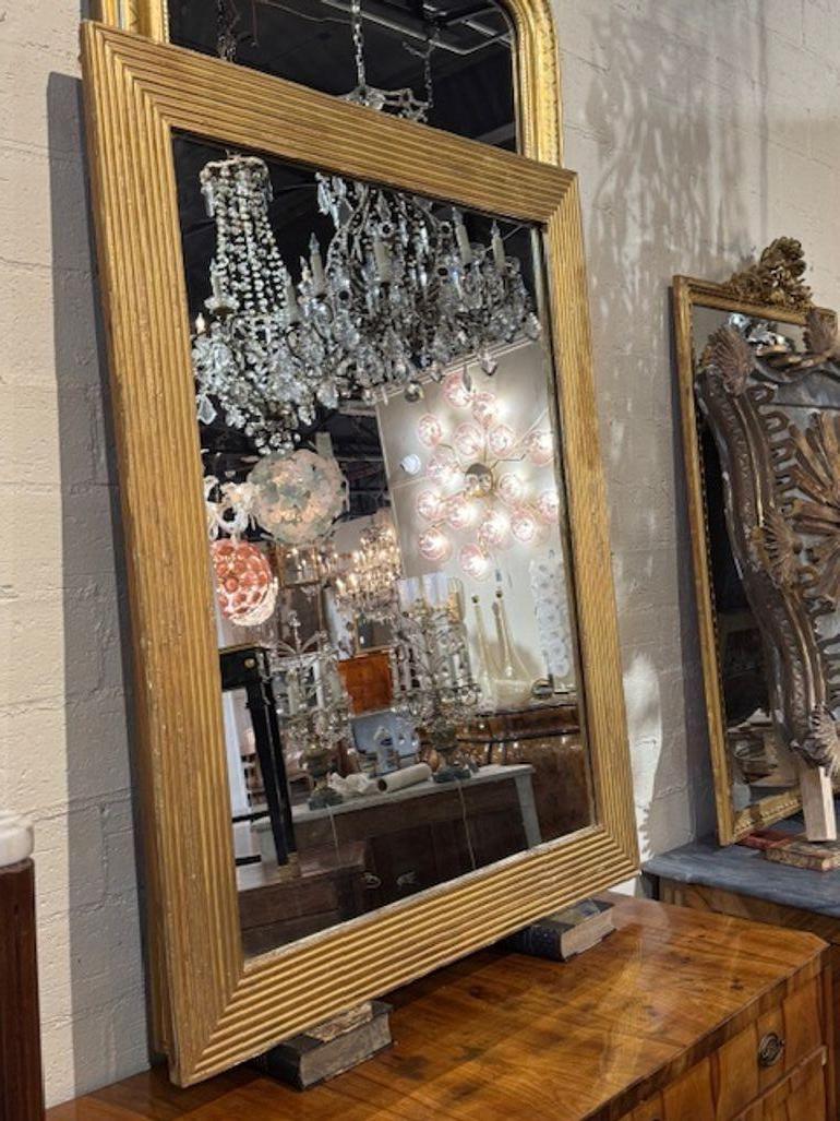 19th Century Carved Giltwood Transitional Mirror For Sale 1