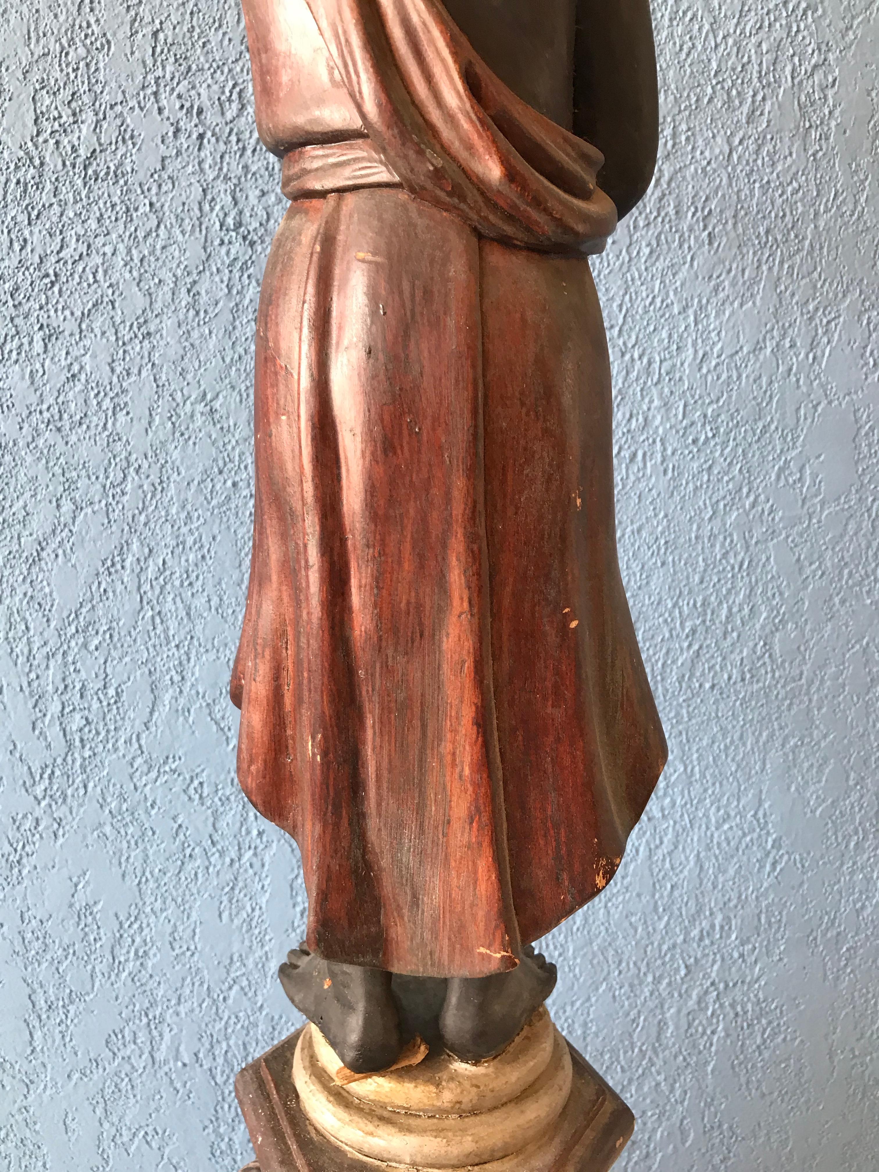 Piédestal figuratif italien sculpté du 19ème siècle en vente 8