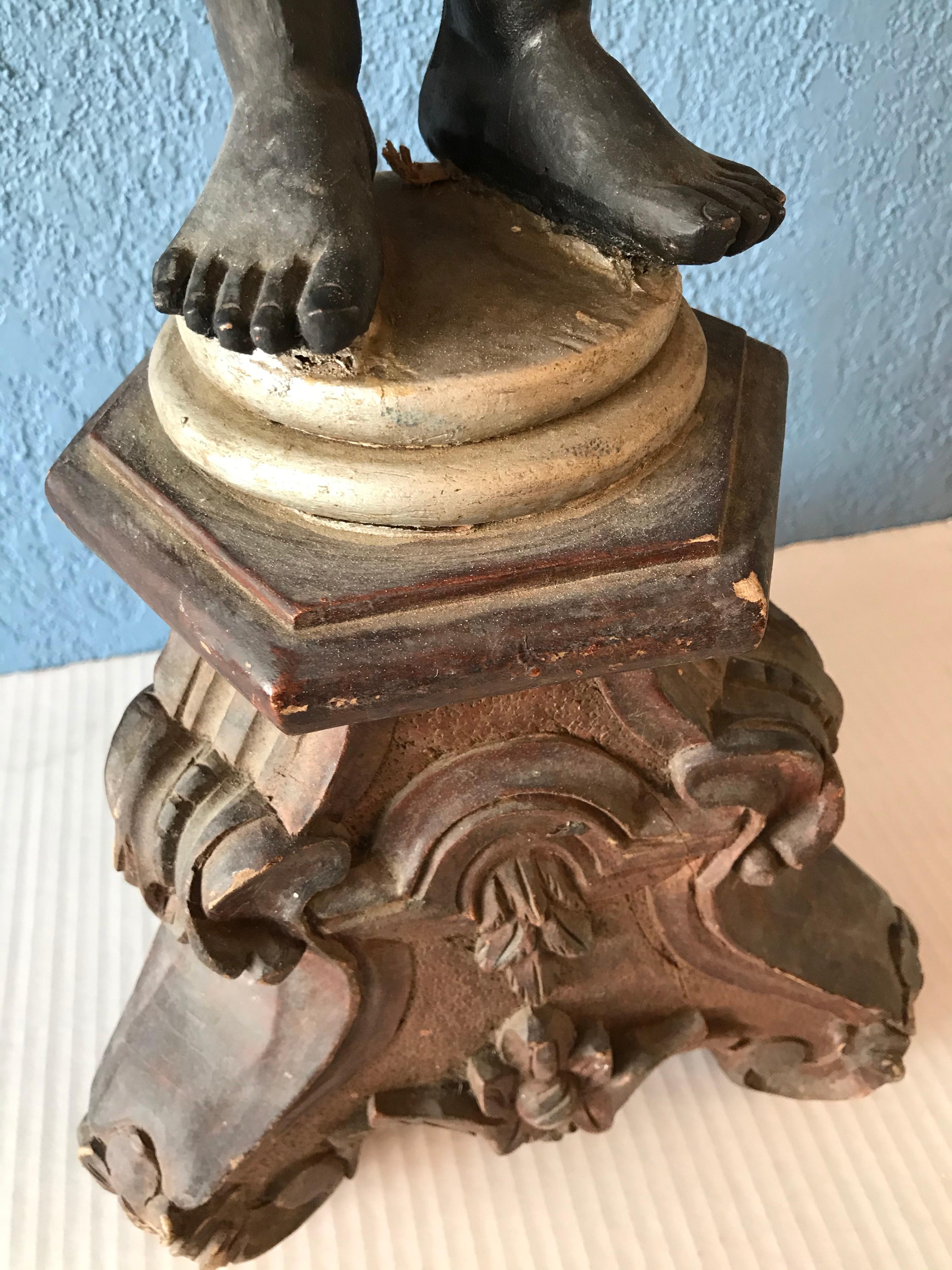 19TH Century Carved Italian Figural Pedestal For Sale 2