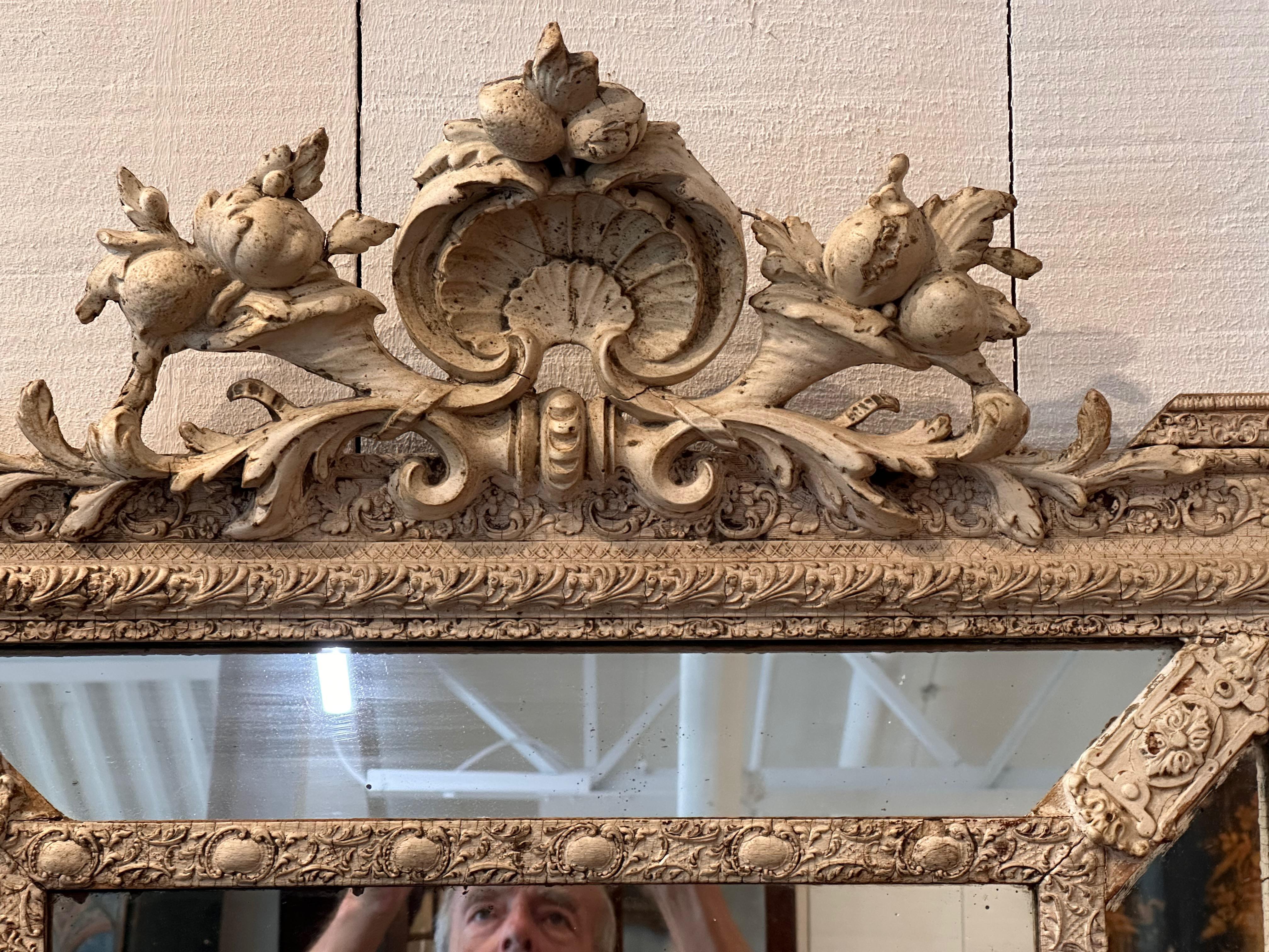 19th Century Carved Italian Mirror For Sale 1