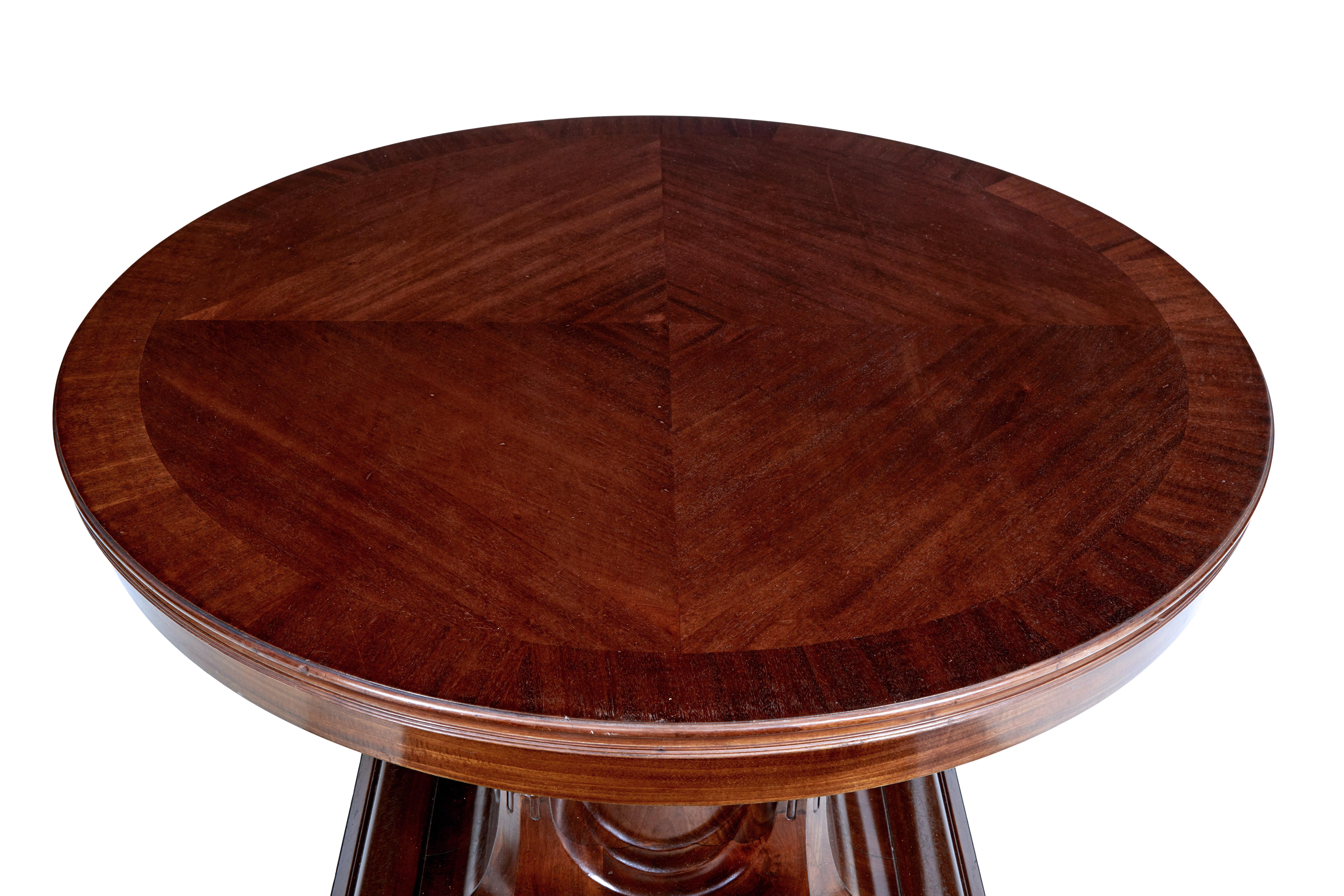19th Century Carved Mahogany Center Table In Good Condition In Debenham, Suffolk