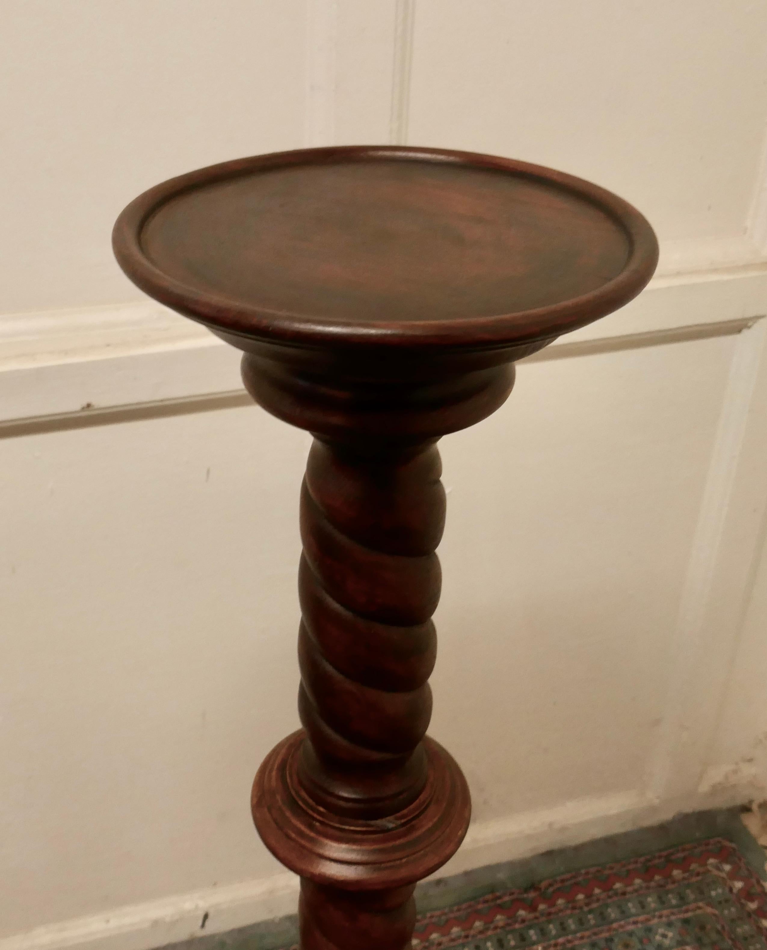 19th Century Carved Mahogany Pedestal Torchere For Sale 2