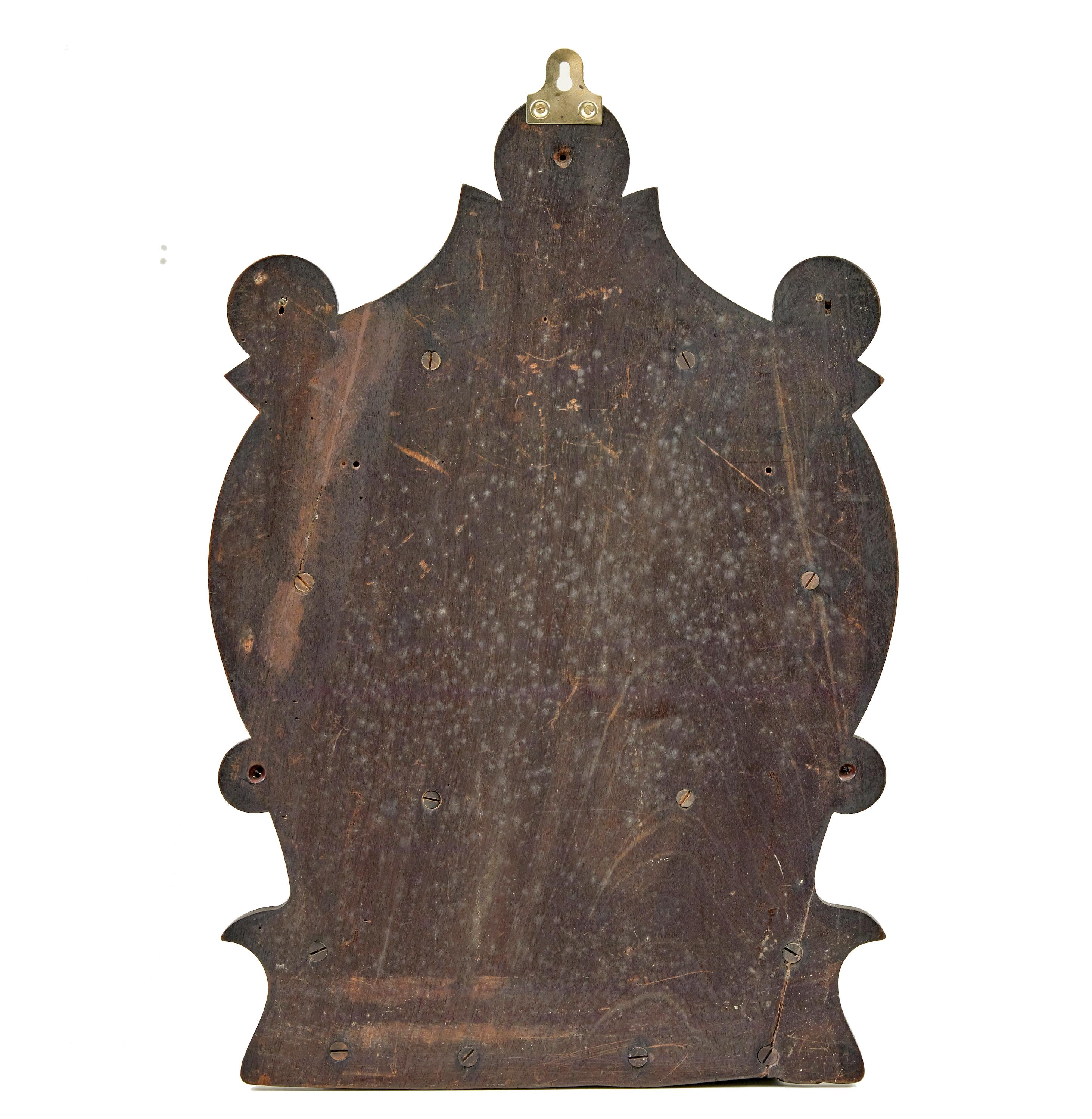 Specchio da toilette in mogano intagliato del XIX secolo, circa 1880.

Bellissimo piccolo specchio da parete occasionale, ideale da utilizzare in bagno, in camera da letto o in corridoio.

In origine avrebbe avuto una piccola fodera per ospitare una