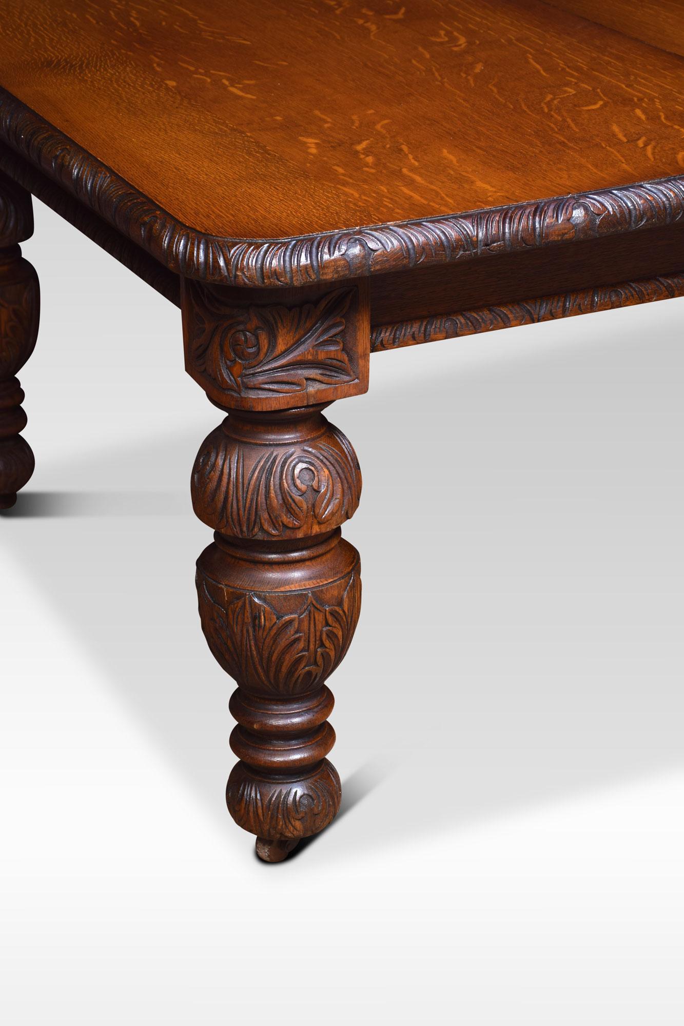 19th Century Carved Oak Dining Table In Good Condition In Cheshire, GB