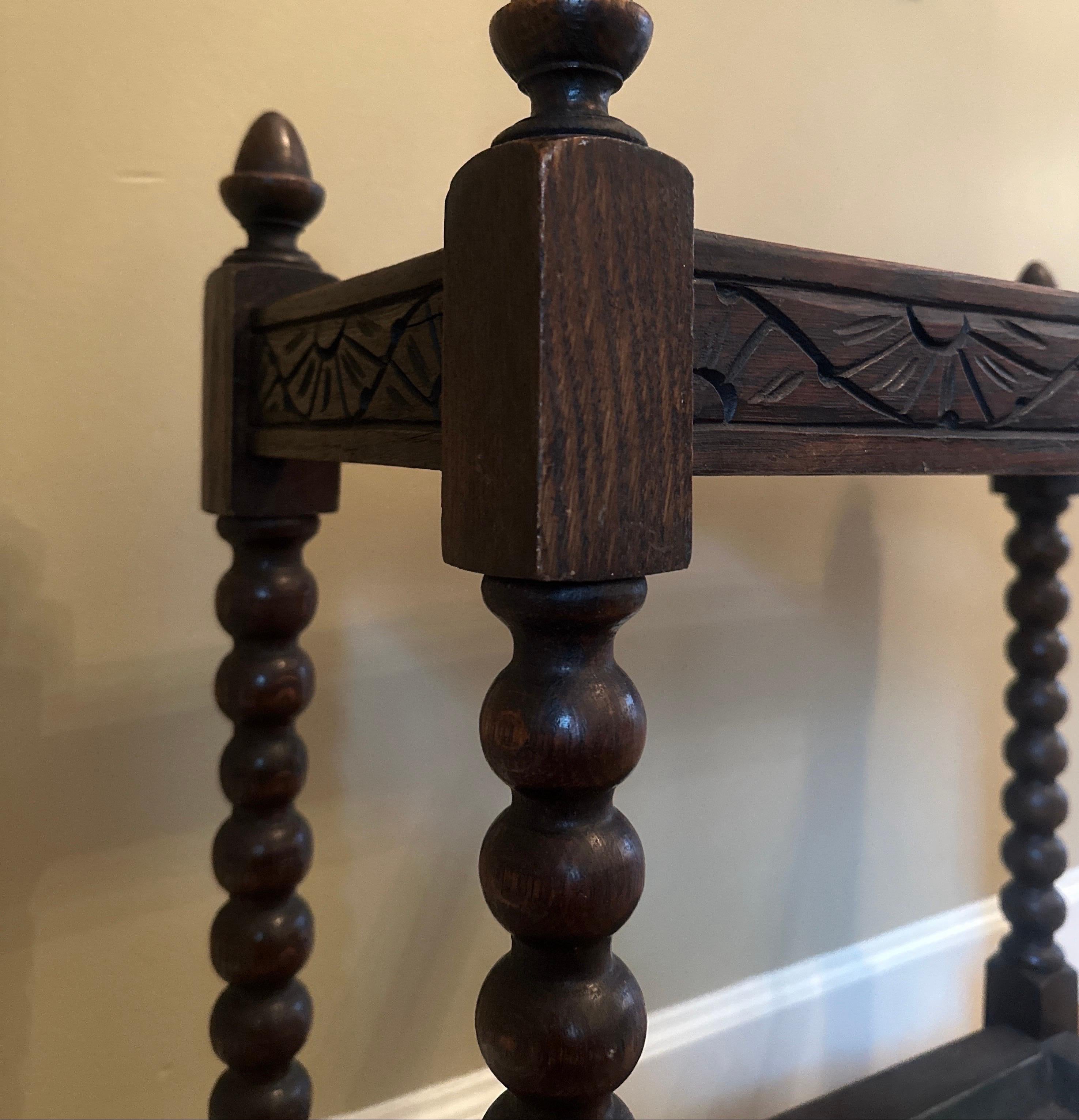 Victorien Chêne sculpté du 19e siècle, support de canne à bobines pour Umbrella anglaise en vente