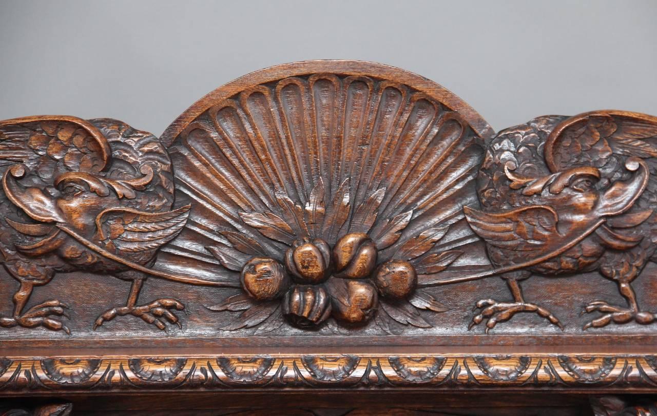 19th Century Carved Oak Hall Bench In Good Condition In Martlesham, GB