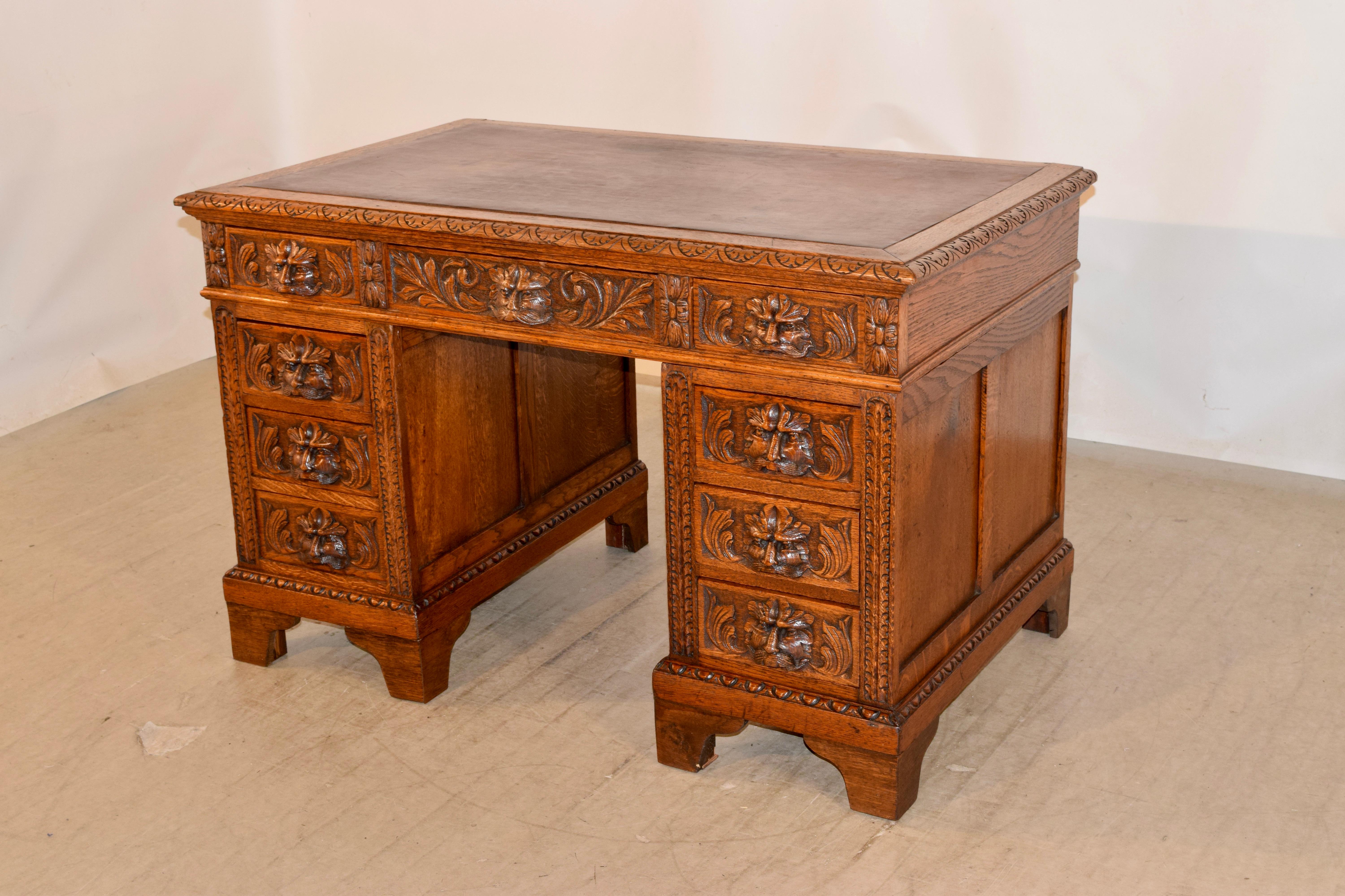 English 19th Century Carved Oak Pedestal Desk For Sale