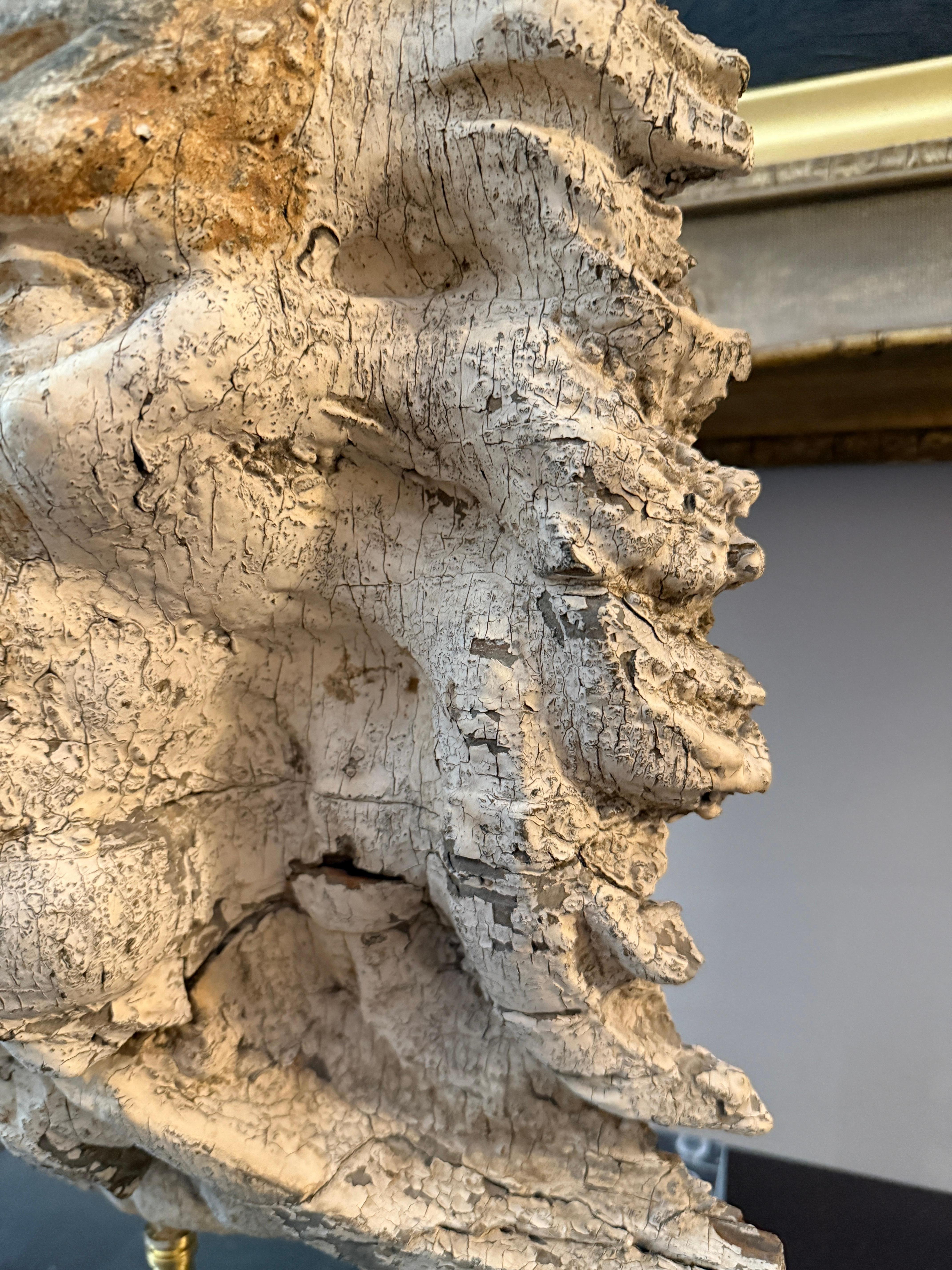 19th-Century Carved Pine Lion’s Head Architectural Fragment, Mounted on Lucite For Sale 3