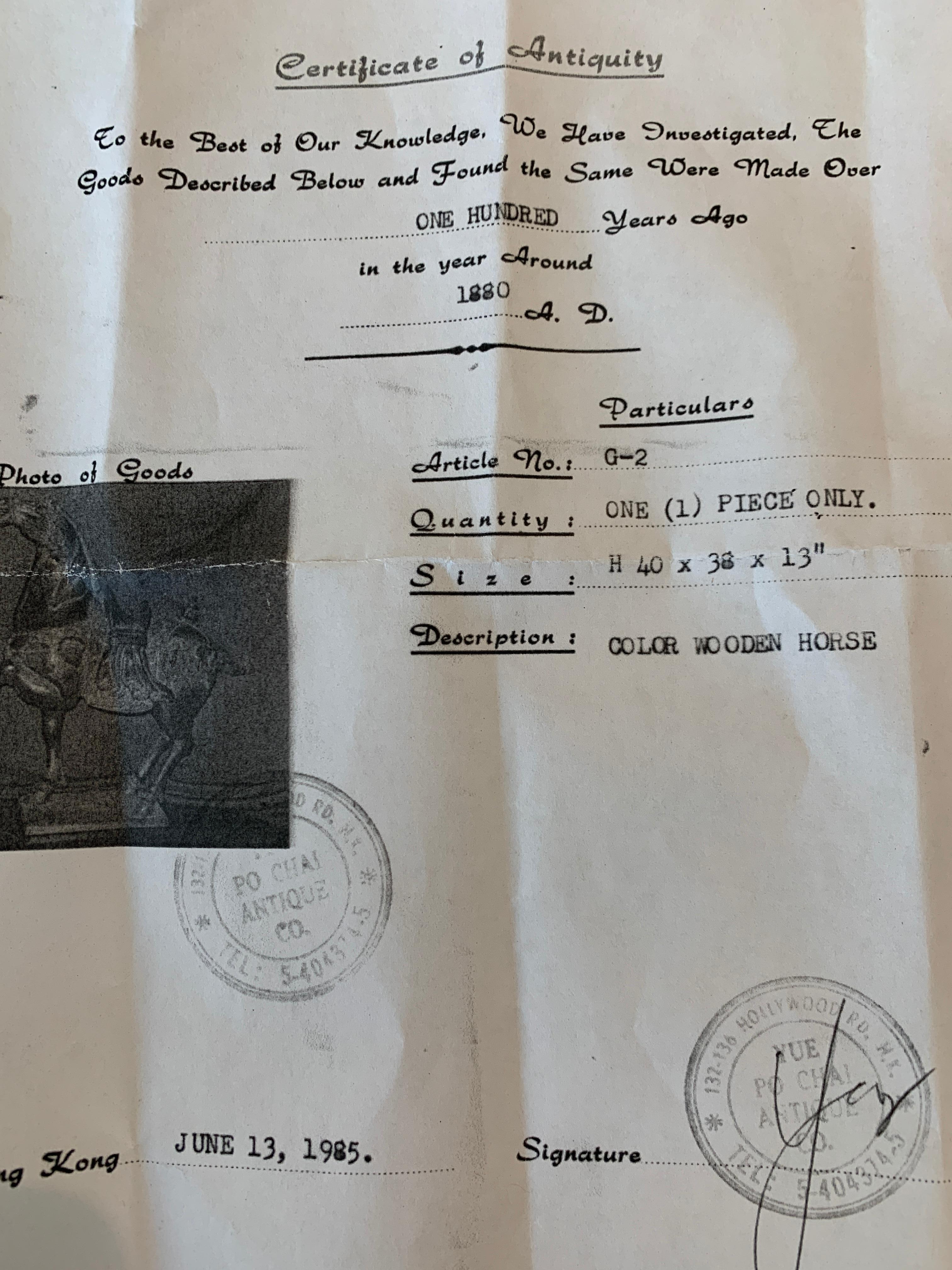 Caballo chino tallado y policromado Chino en venta