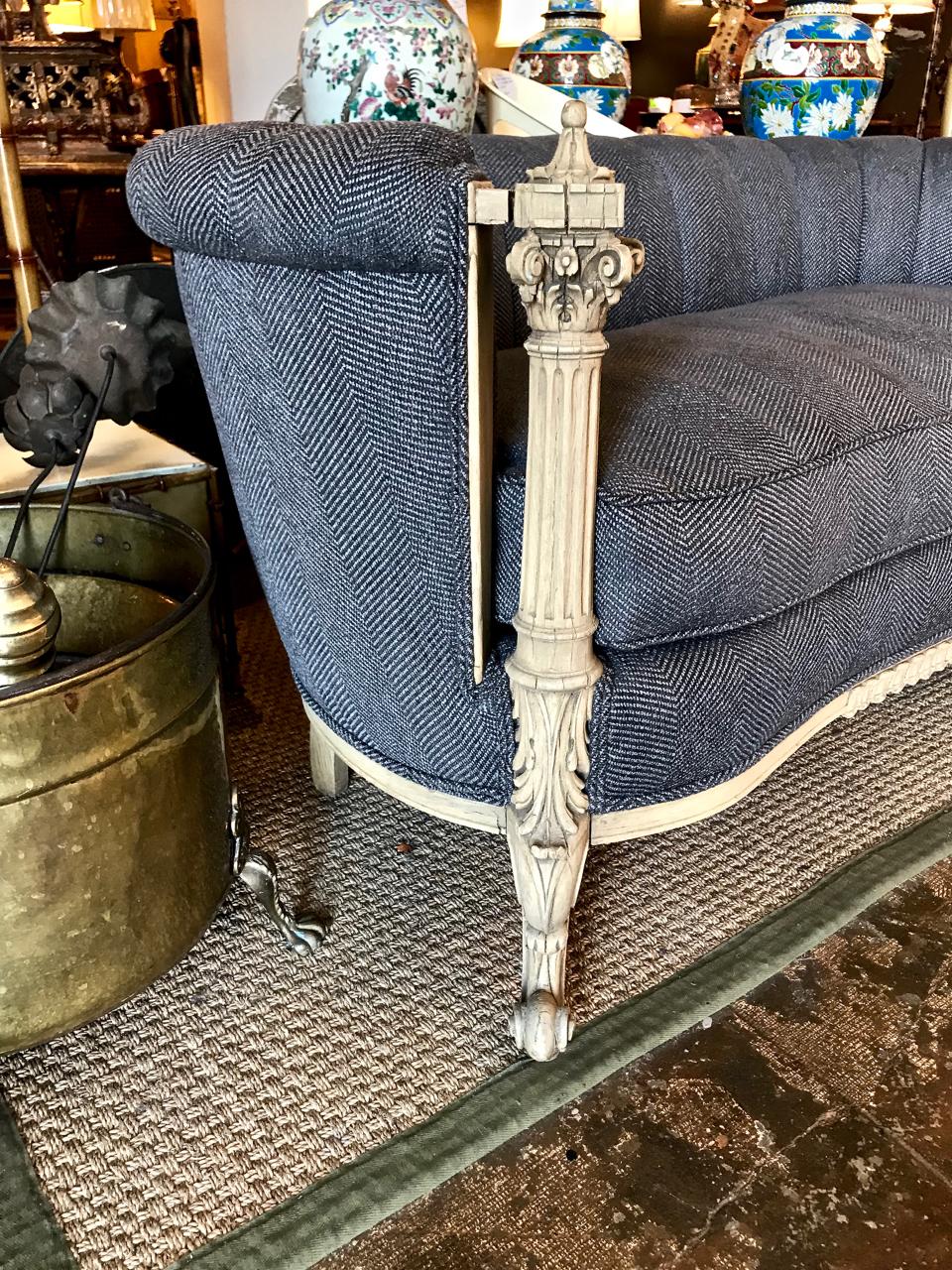 19th Century Carved Sofa or Settee In Good Condition In Pasadena, CA