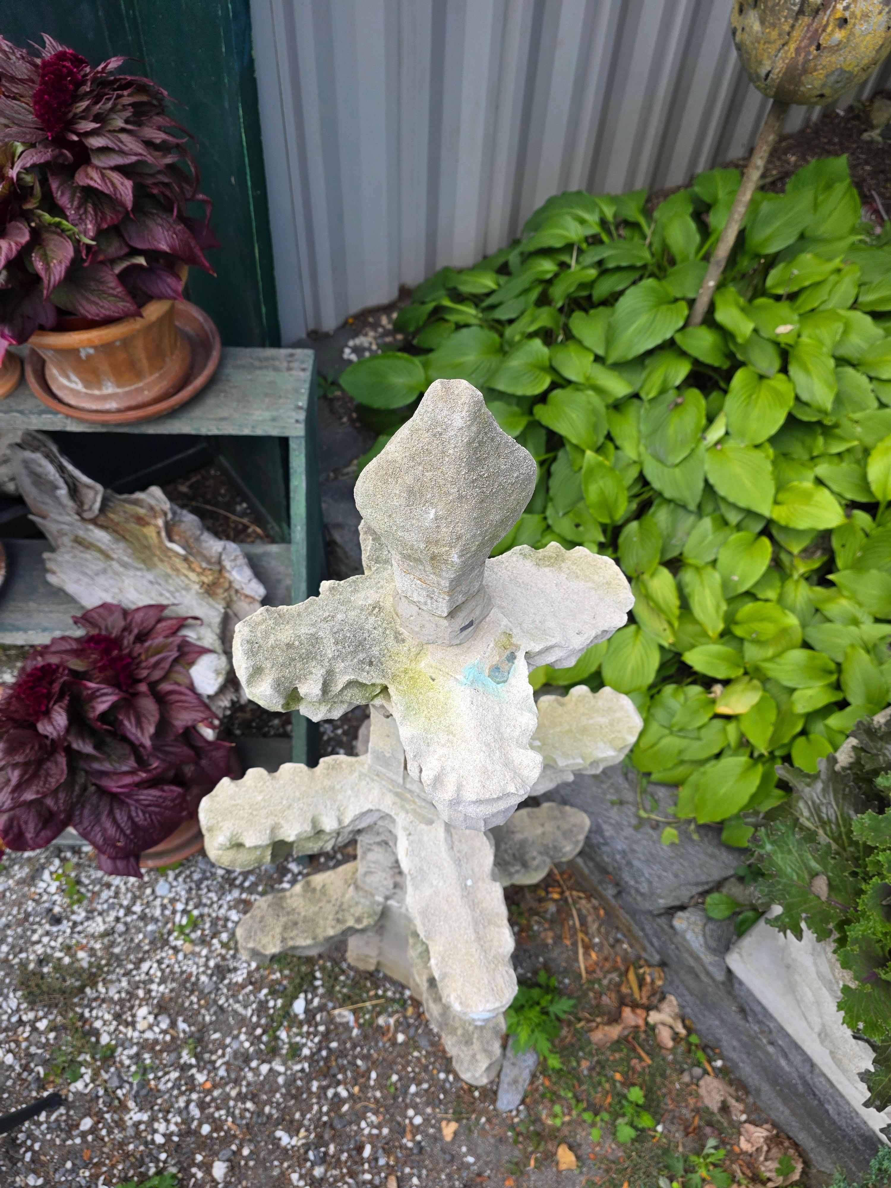 Hand-Crafted 19th Century Carved Stone Gothic Spire For Sale