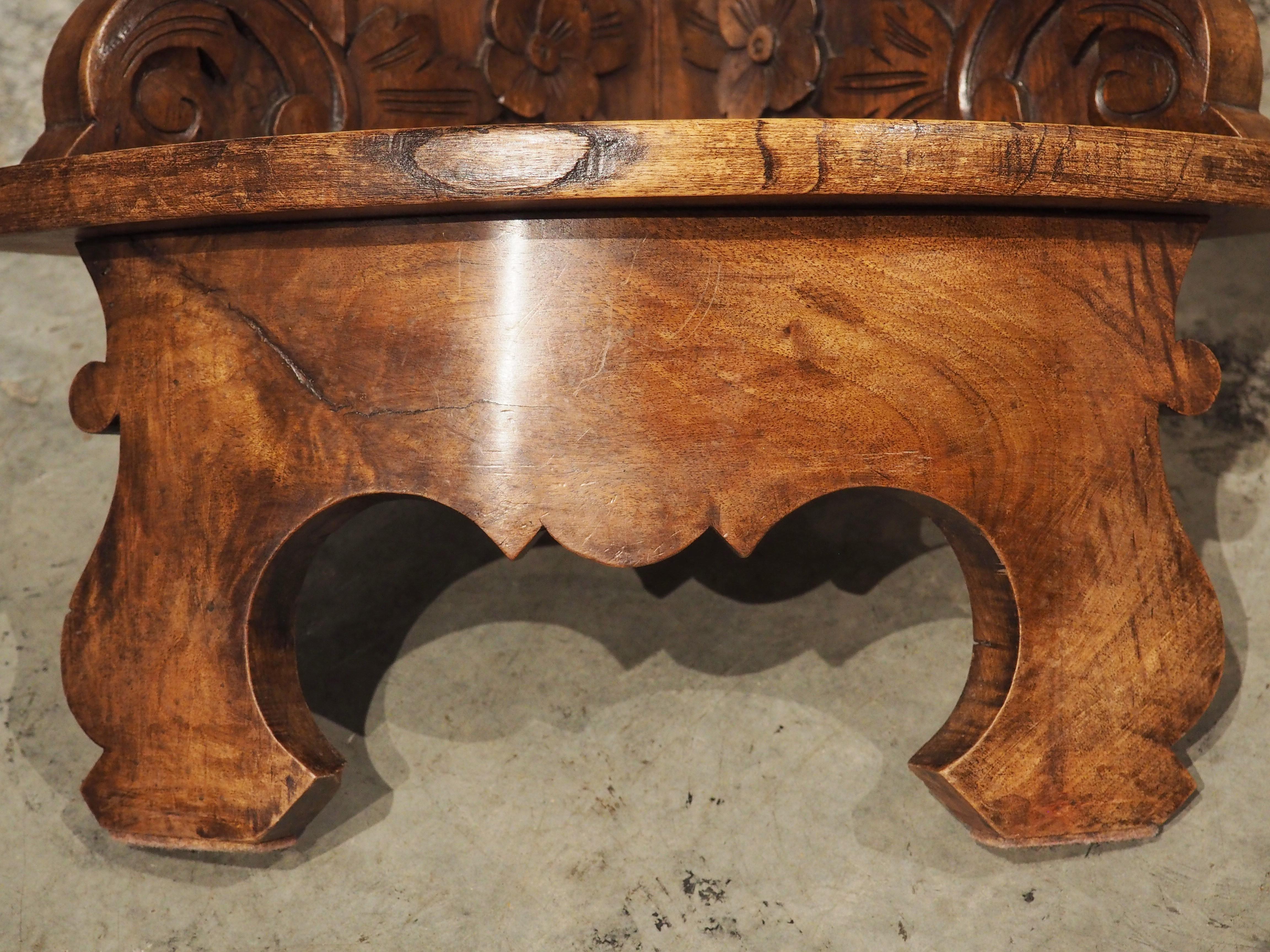 19th Century Carved Walnut Corner Shelf from France For Sale 3