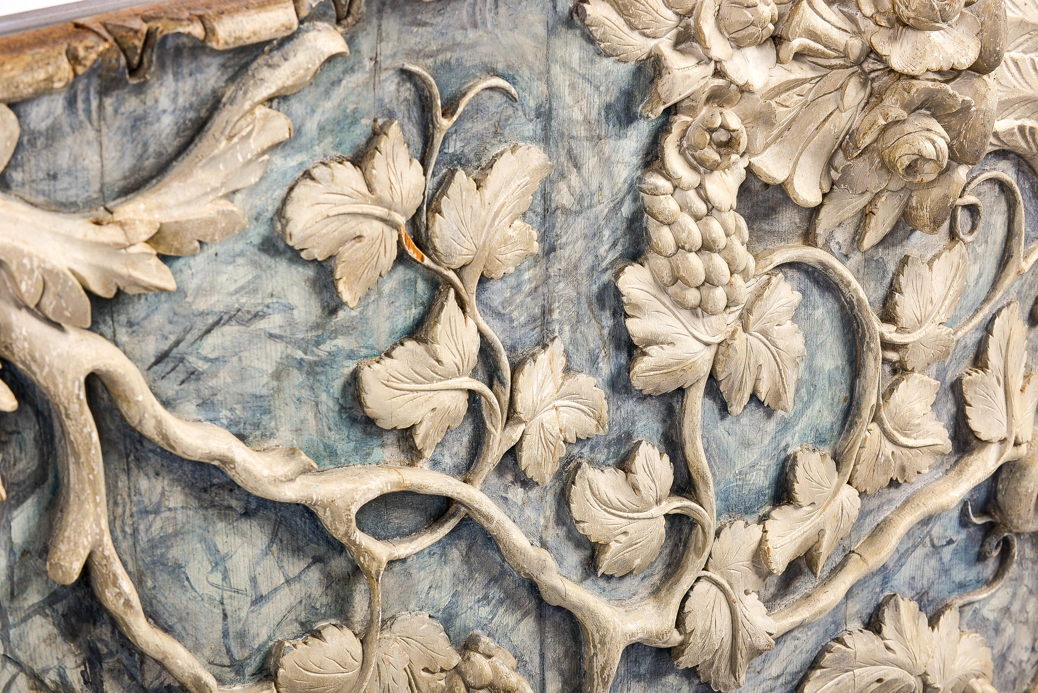 19th Century Carved White and Blue Polychromed Grapevines Architectural Frieze 4