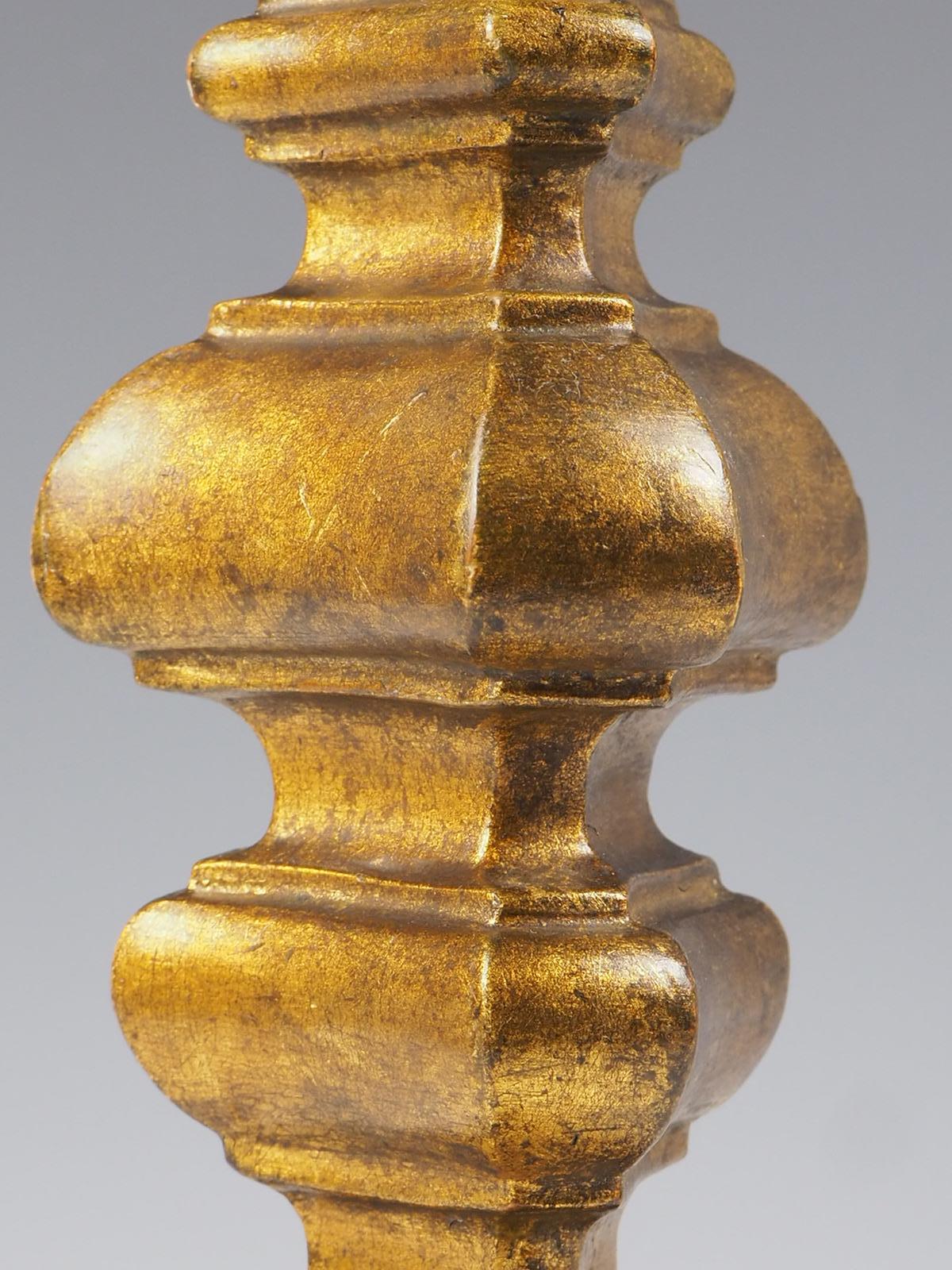 19. Jahrhundert geschnitzt Holz und Giltwood Kerzenständer Tischlampe im Angebot 3
