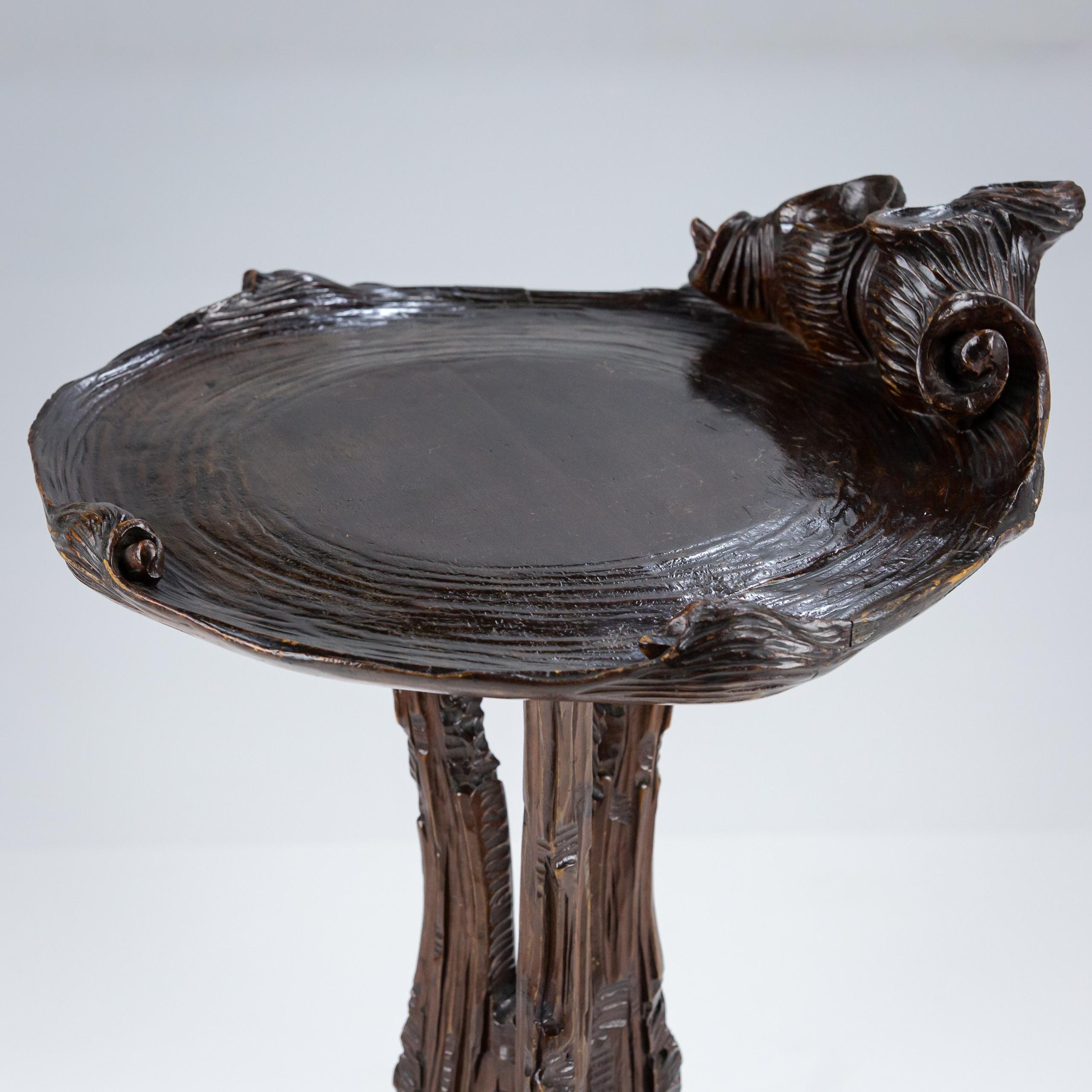 19th Century Carved Wood Grotto Table For Sale 8