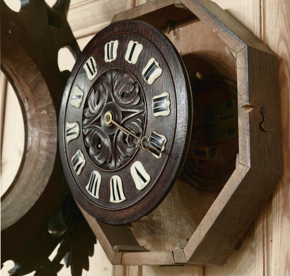 19th Century Carved Wood Louis XVI Wall Clock 1