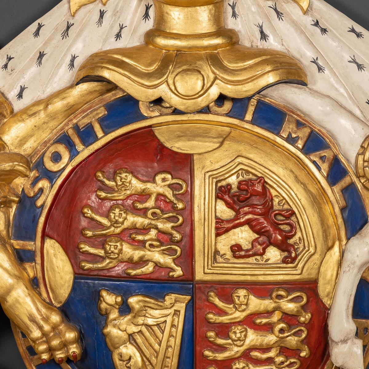19th Century Carved Wood & Painted Royal Crest, c.1860 6